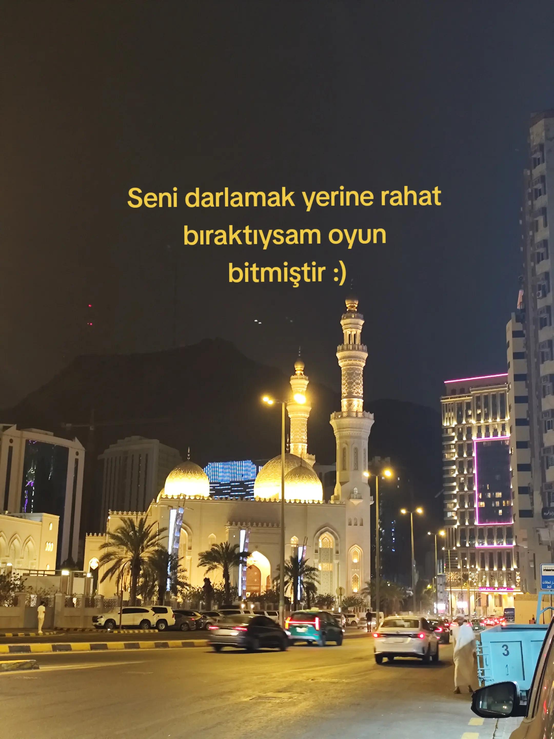 @𝒁𝒆𝒚𝒏𝒆𝒑 💙