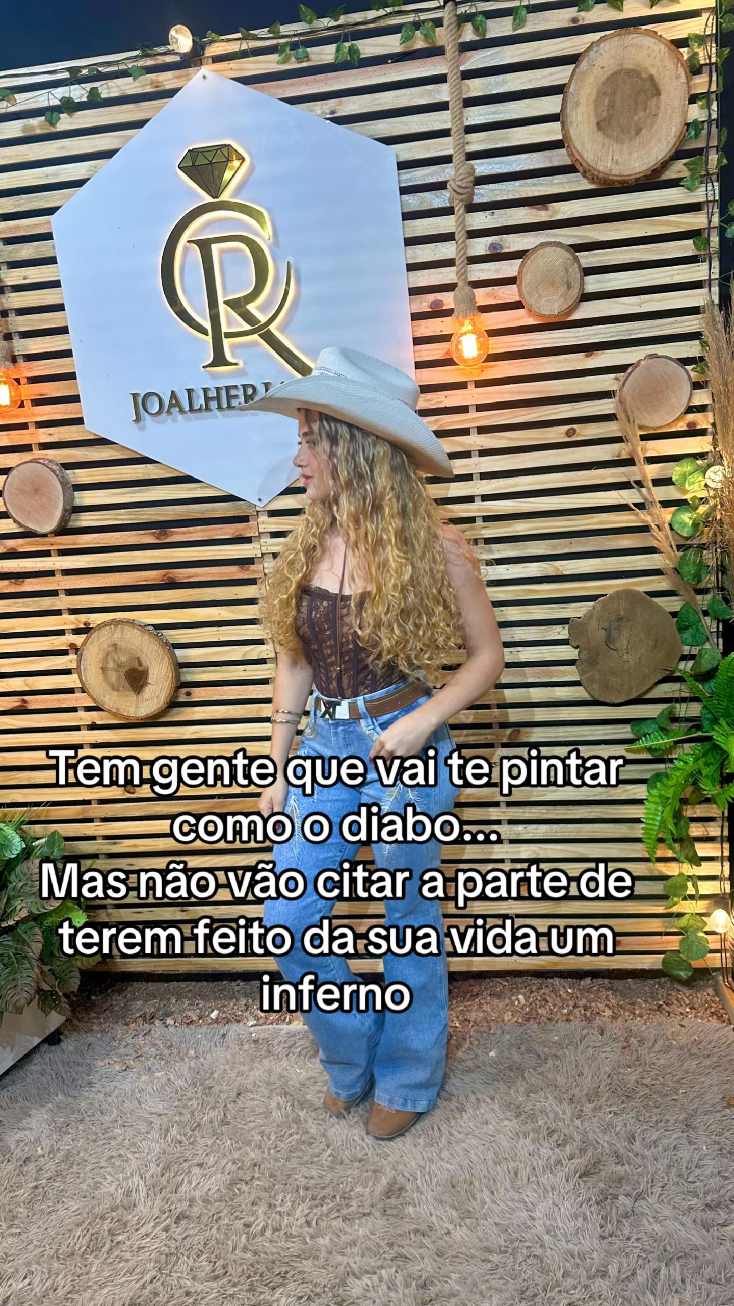 @&Auml;nny Rodrigues