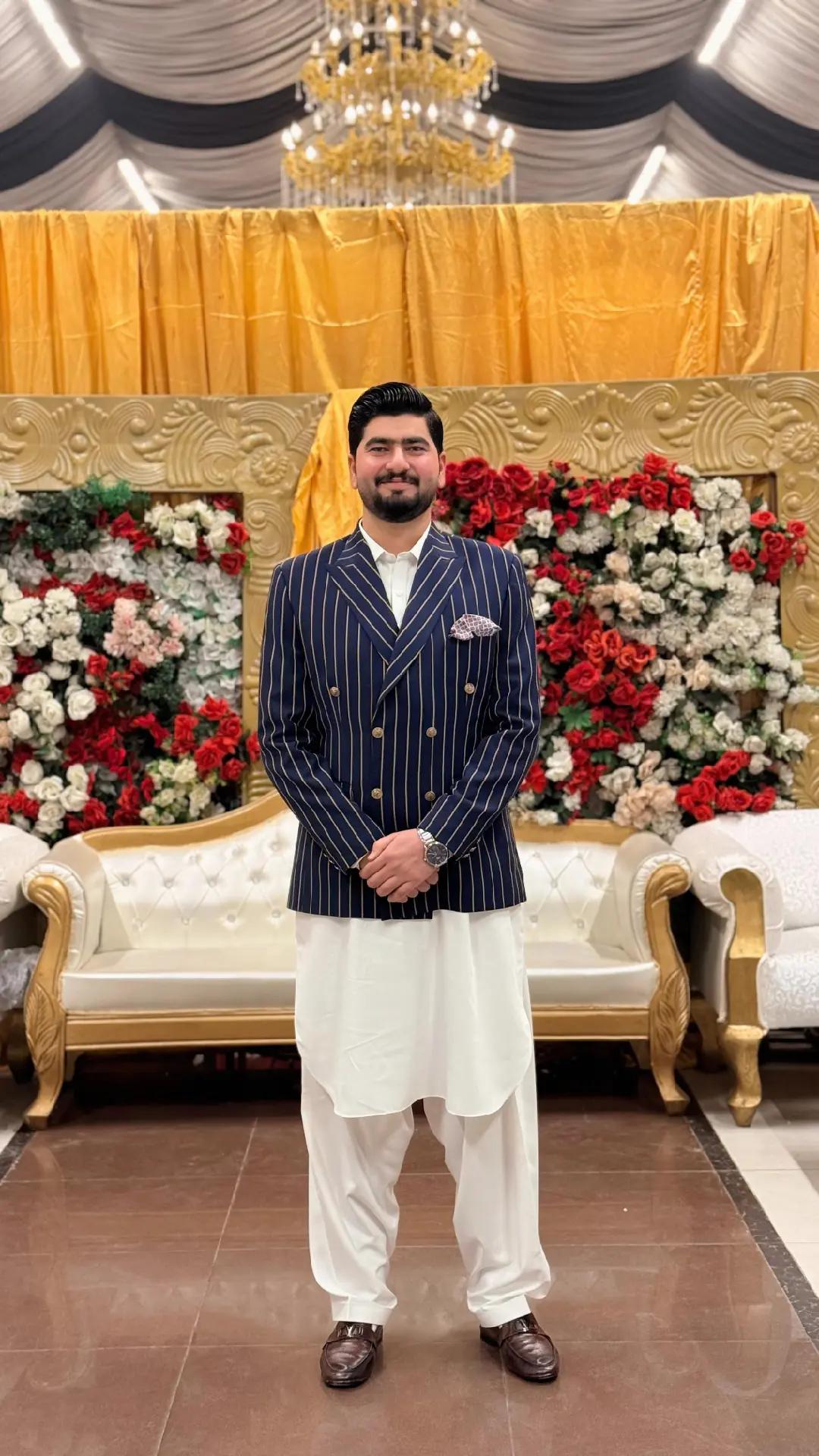 @Alamghir khan🖤