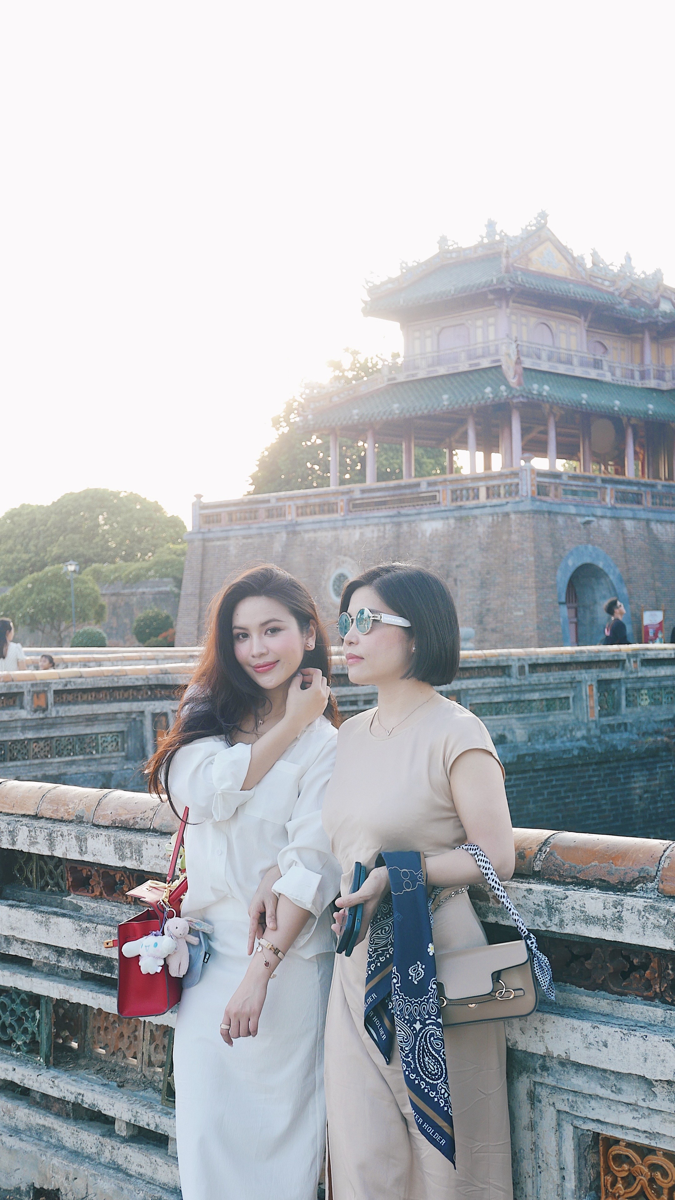 @Ho&agrave;ng Gấm
