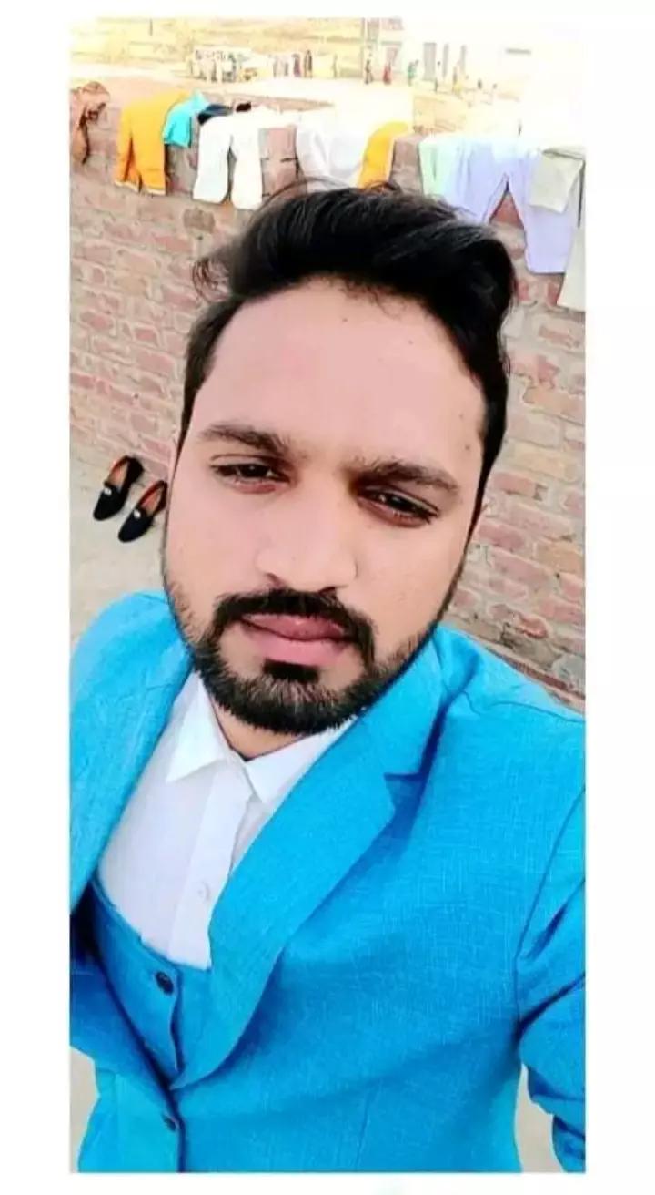 @azeeansari4