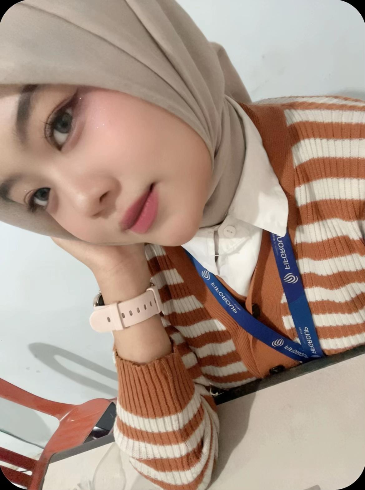 @Hrartnsri25