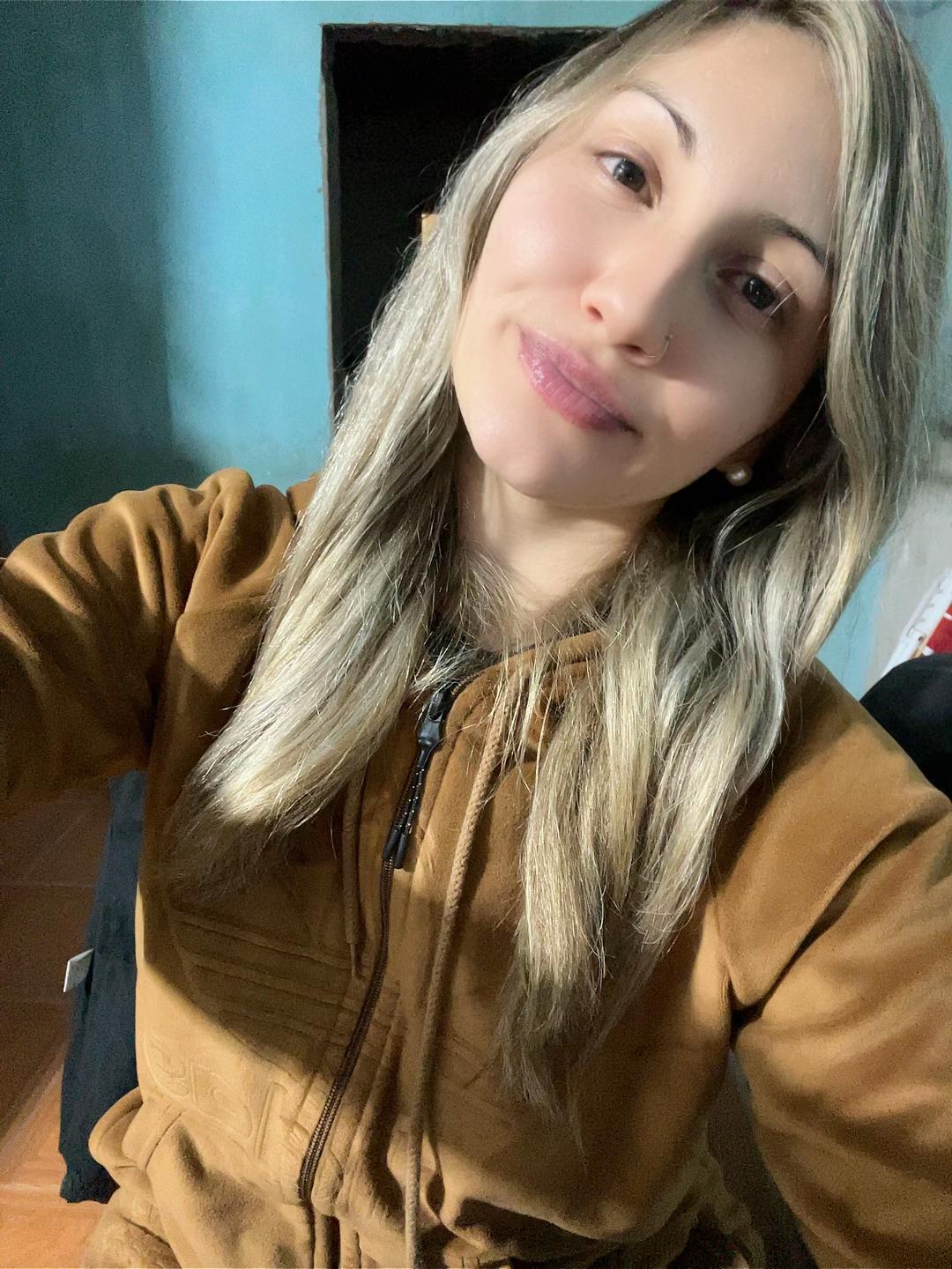 @ANI🍑🍒🫦