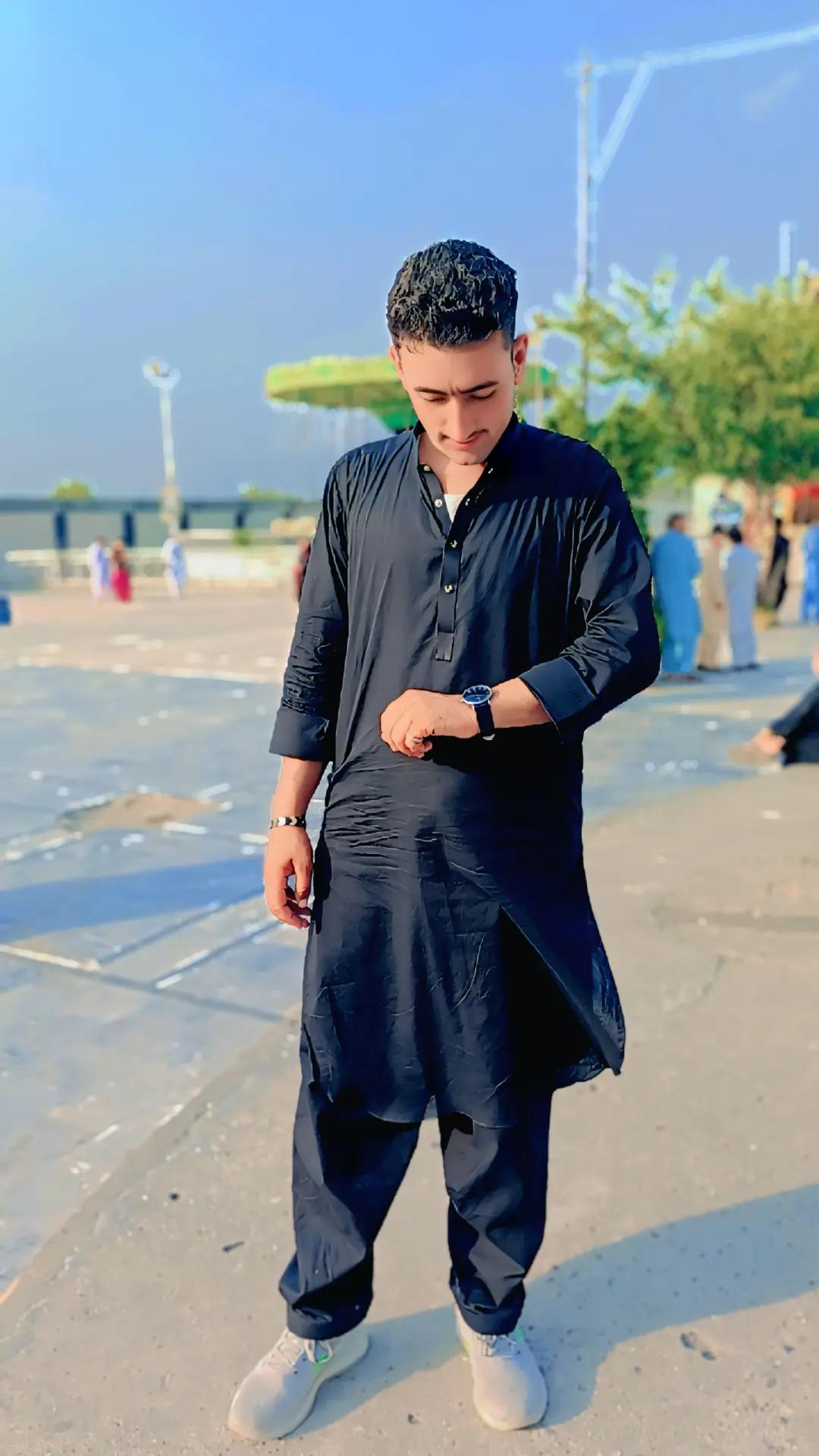@✌️🇦🇪افتخار سواتے 🇵🇰✌️