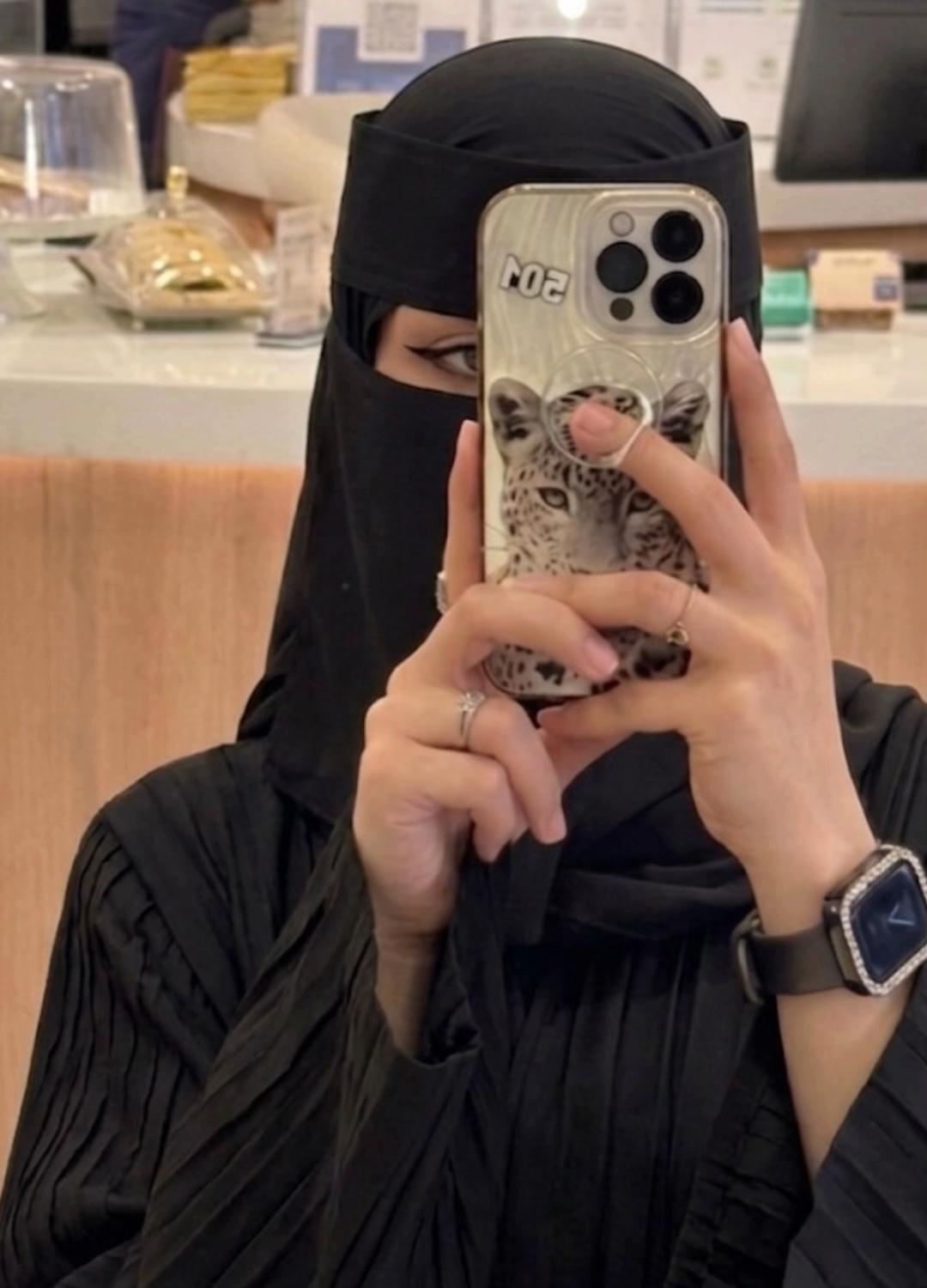 @شُوقّر🖤🕊️