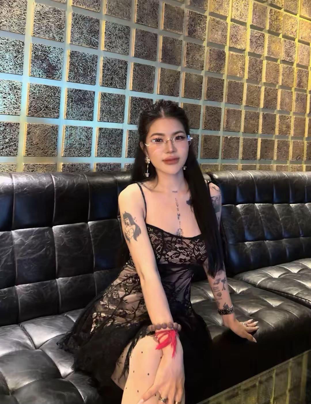 @♐️Tha zinoo🇲🇲王丽梅 🇨🇳5.7M✅