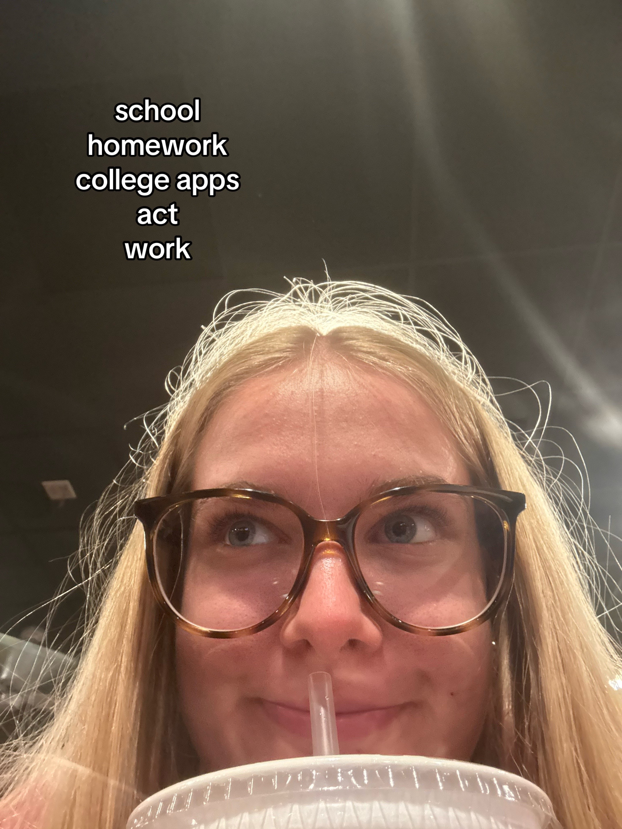@🐒ophia