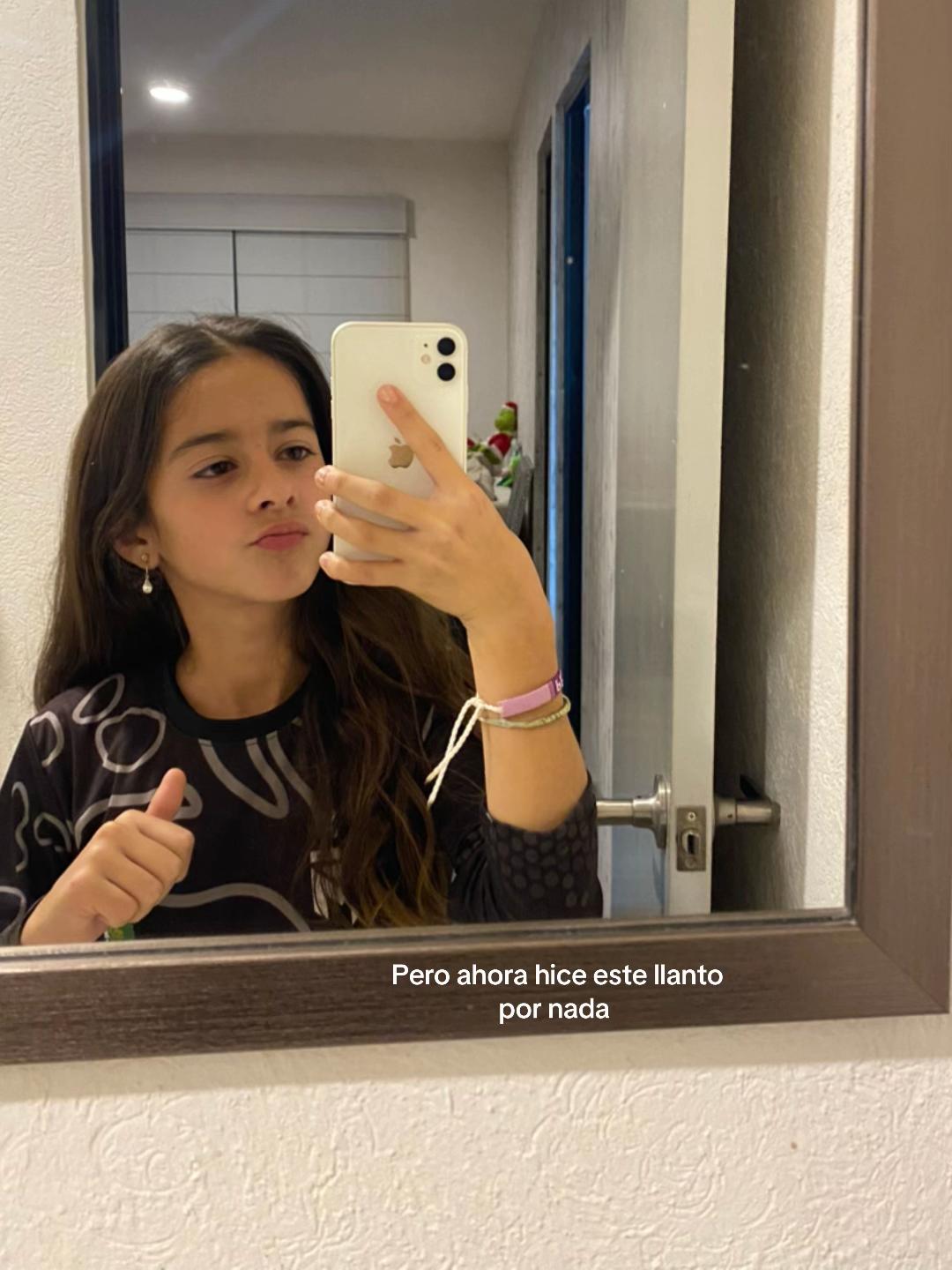 @𝓥