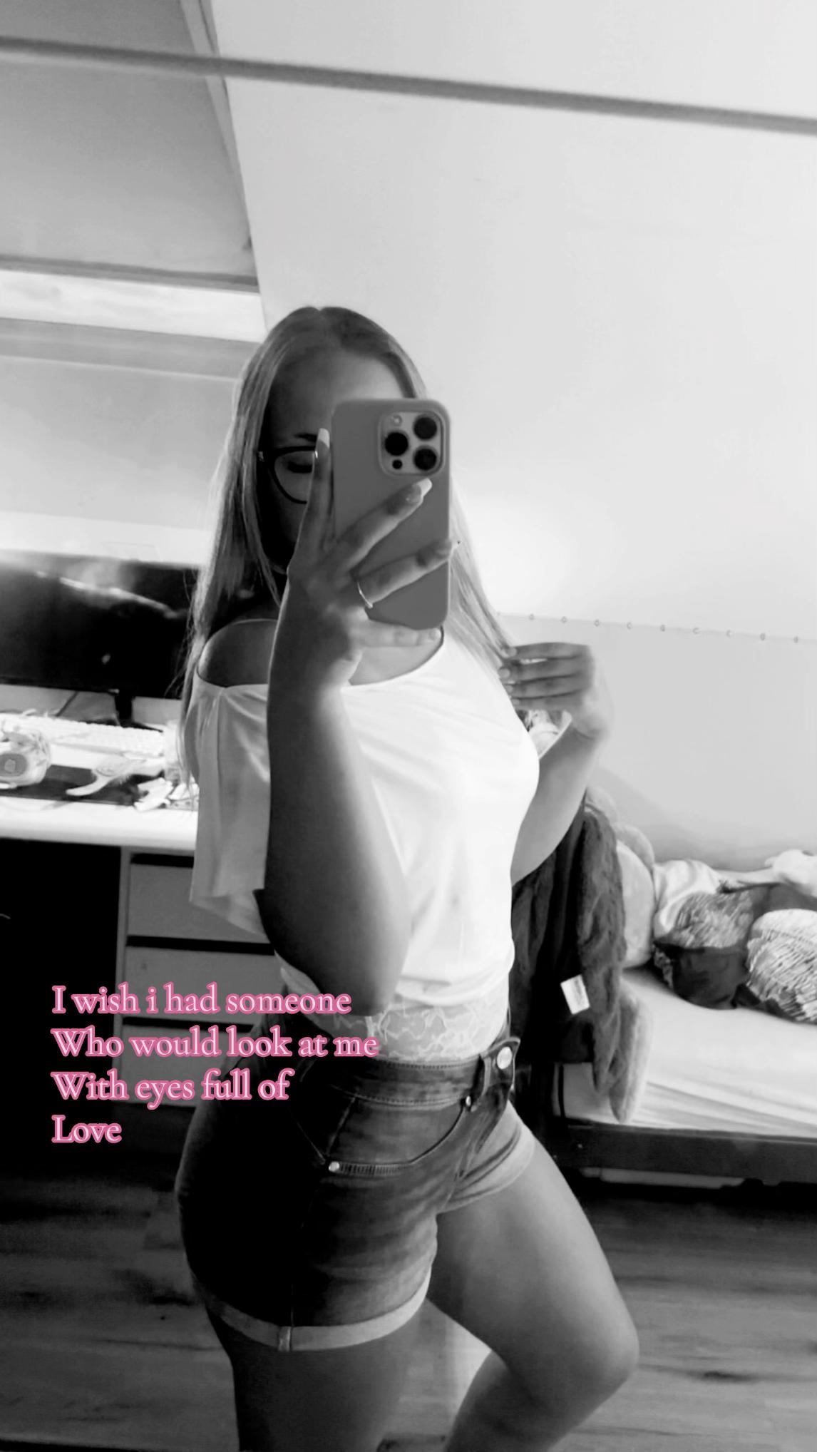 @Neli😻