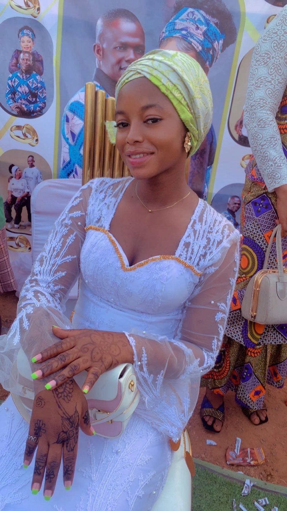 @Aisha 🥰