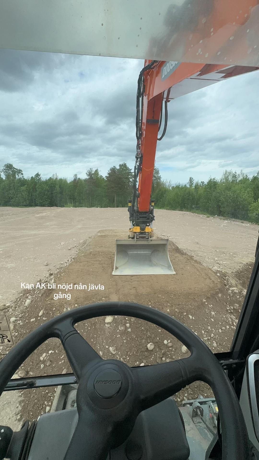 @Högersving