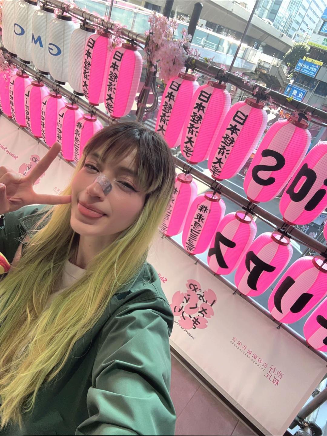 @jellyfish.galaxy