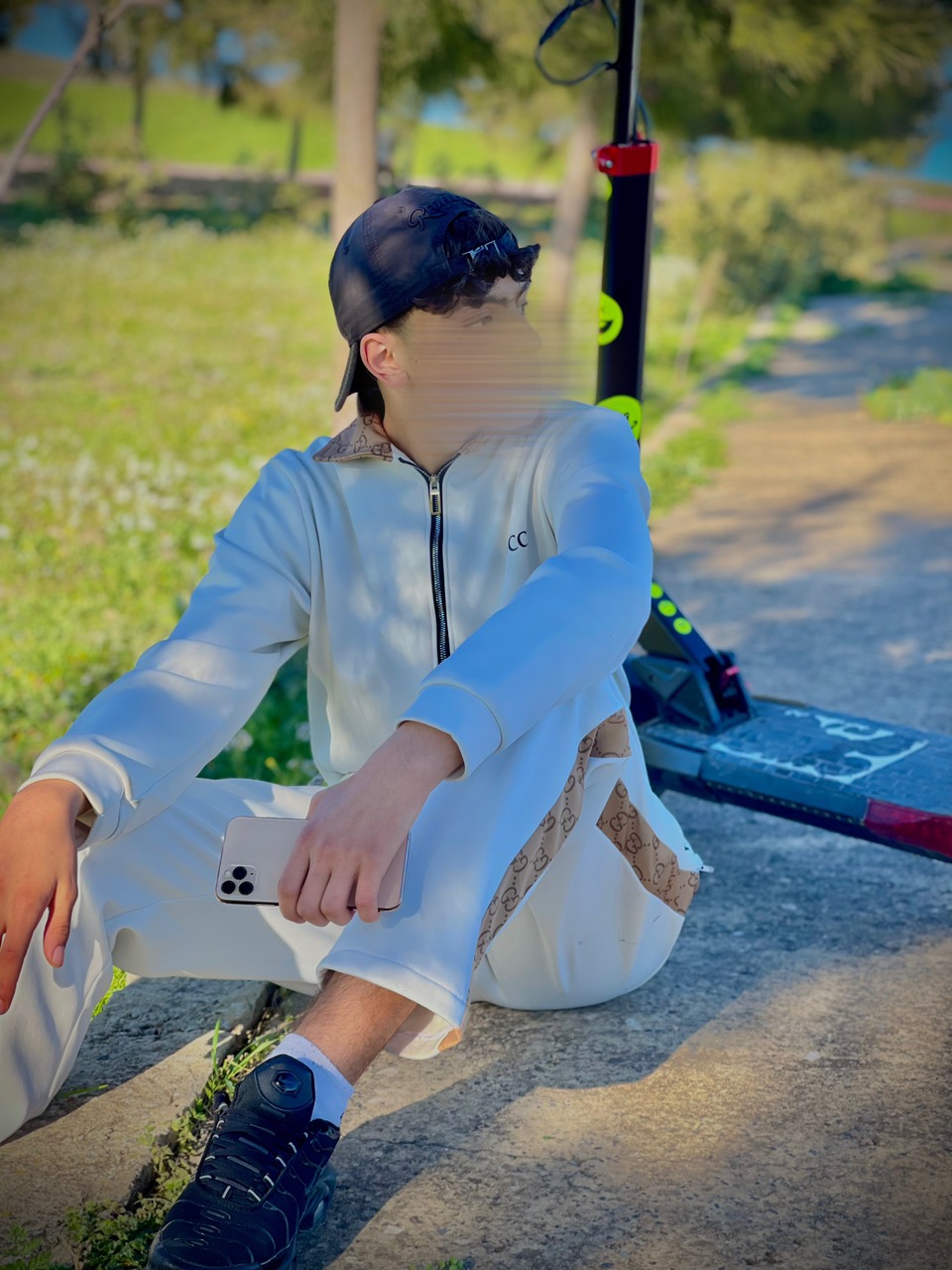 @&Scaron;&auml;&iuml;f__mrh