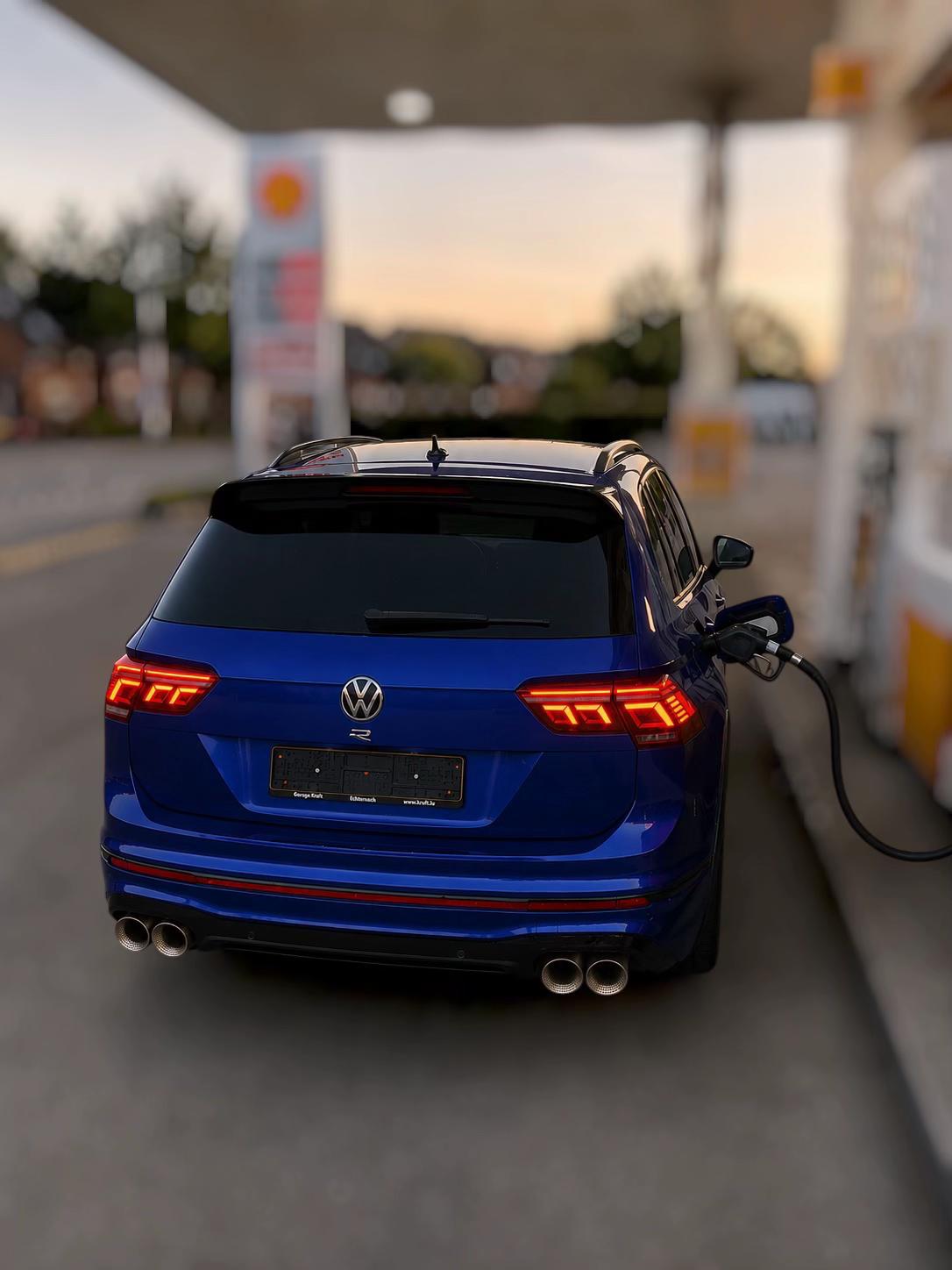 @lapiz_blue_tiguan_r