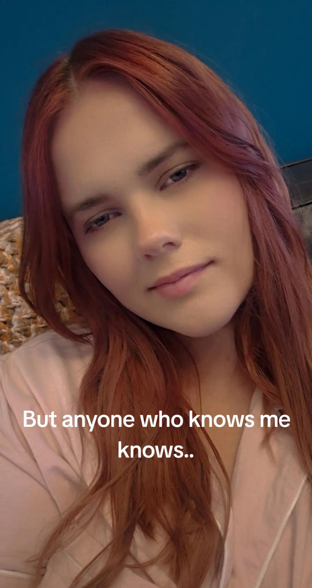 @Chloe Elliott