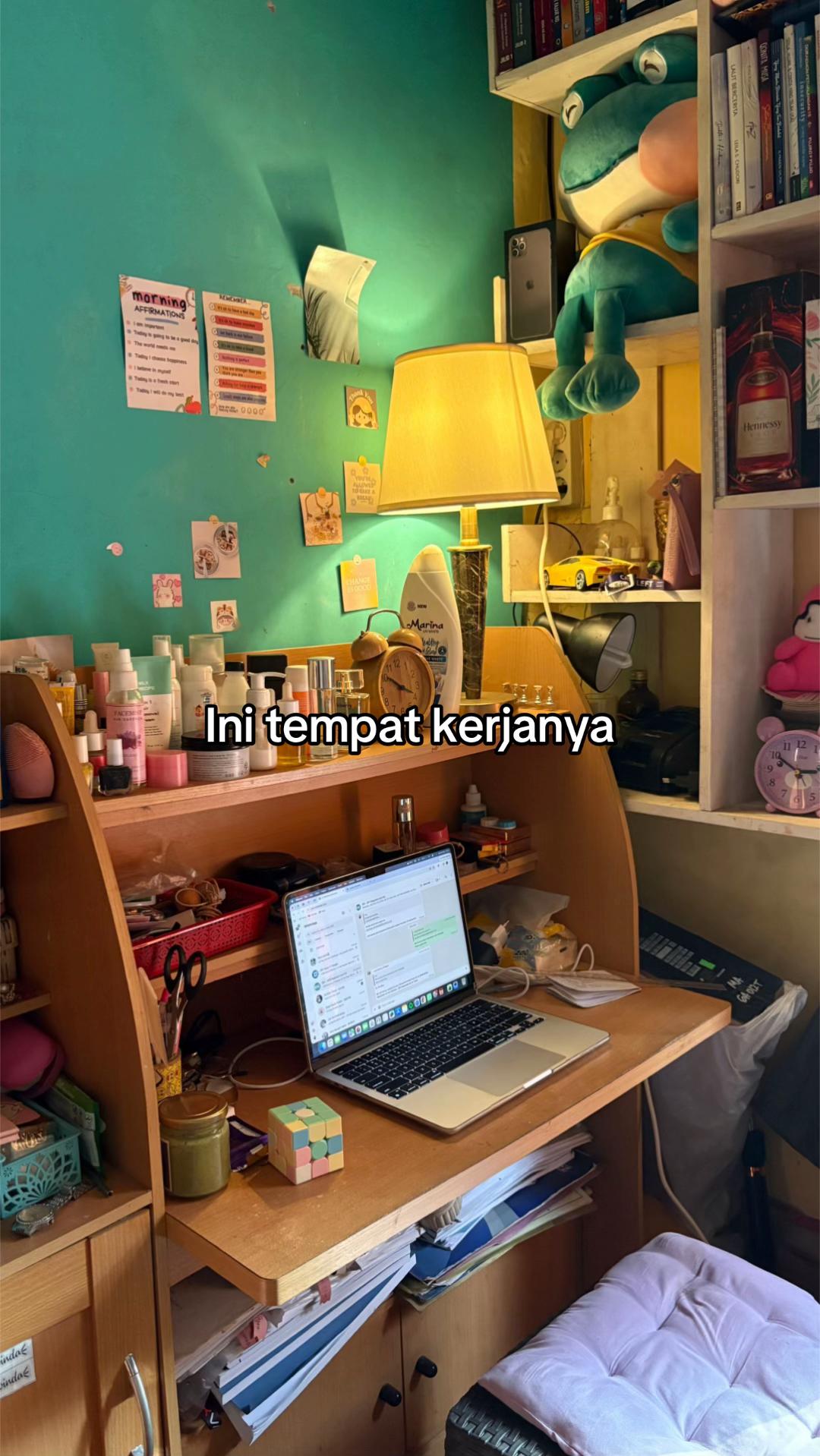 @Selvia | WFH Korea👩💻