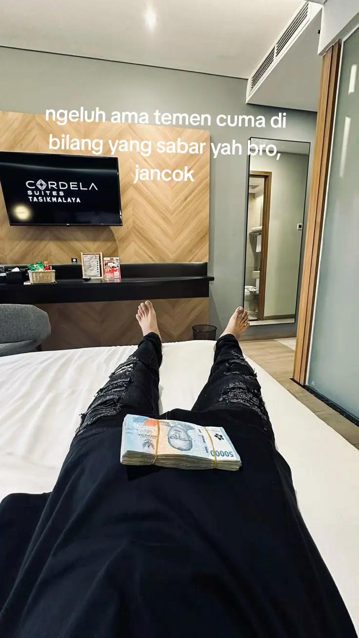 @HIKEN