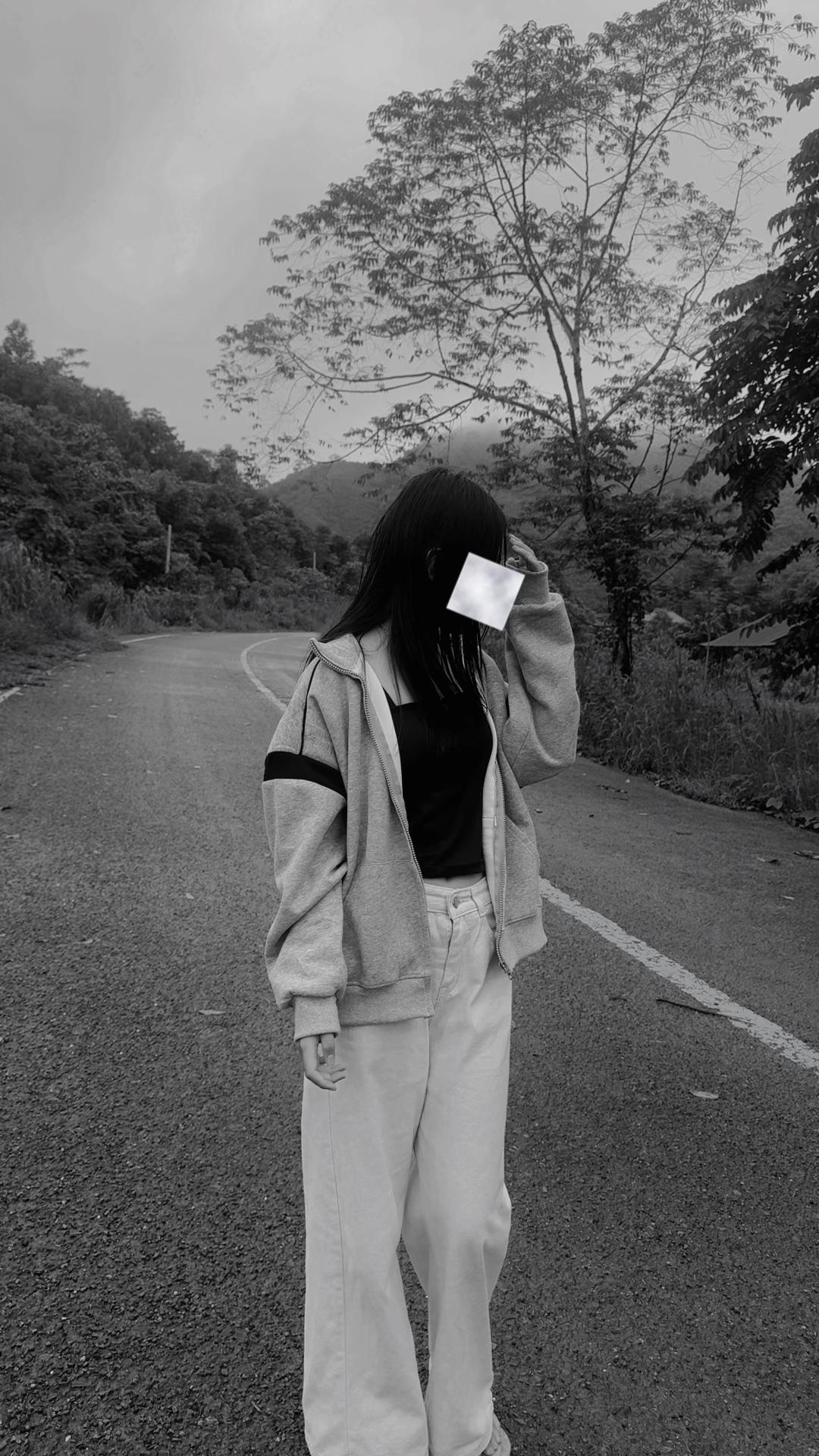 @NoSneha🚬