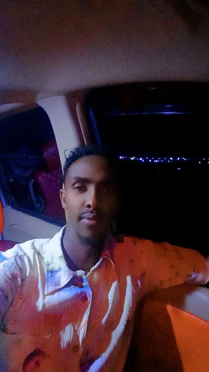 @Abdihakim Kenya (( Ĺ7070))