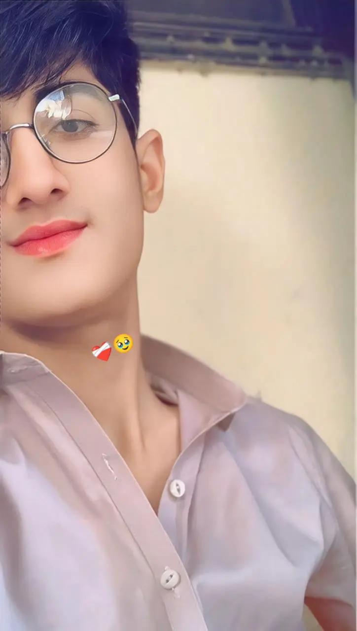 @🔥꧁✬RiYYan G✬꧂🦅...