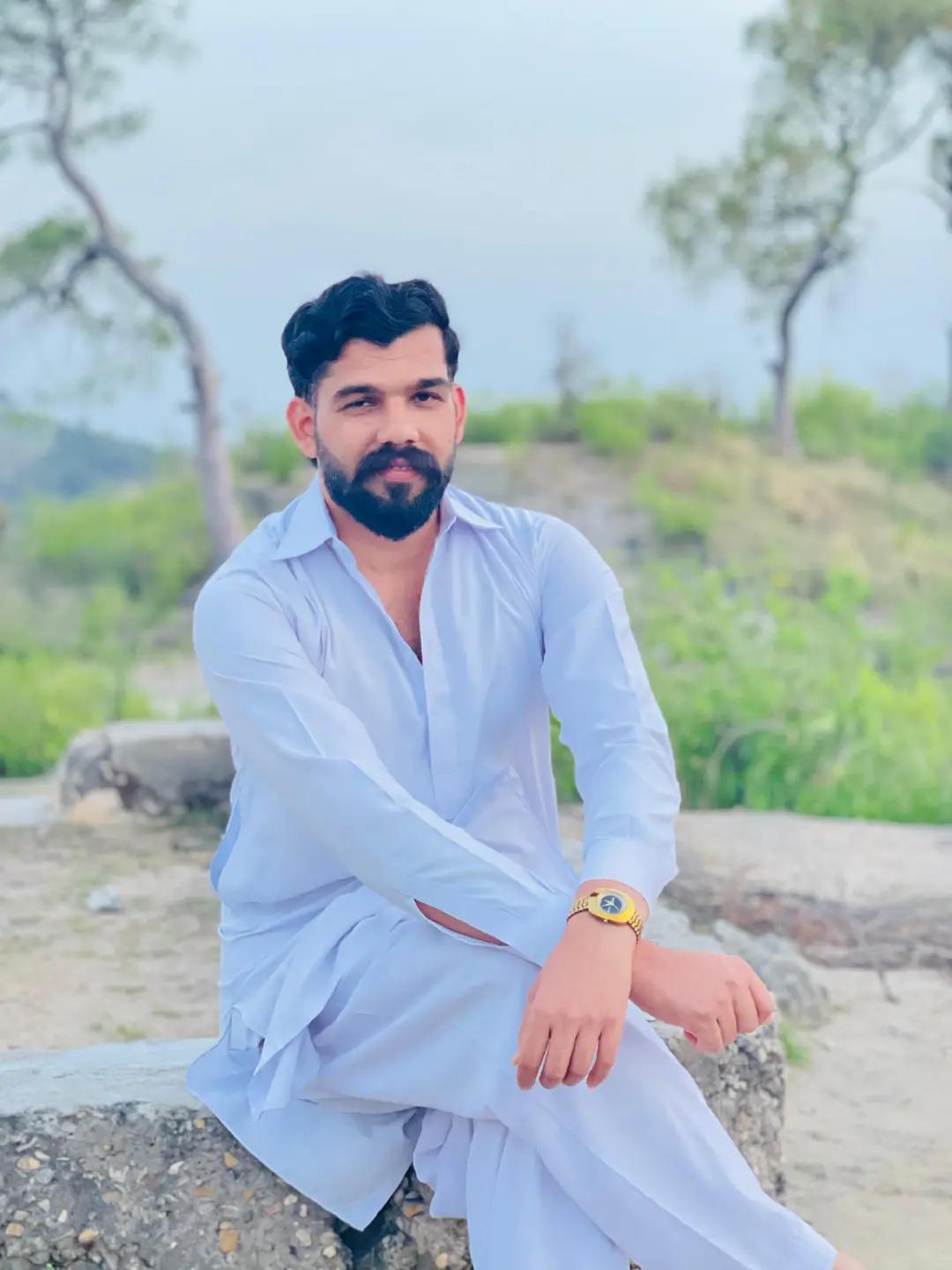 @rajaumer12