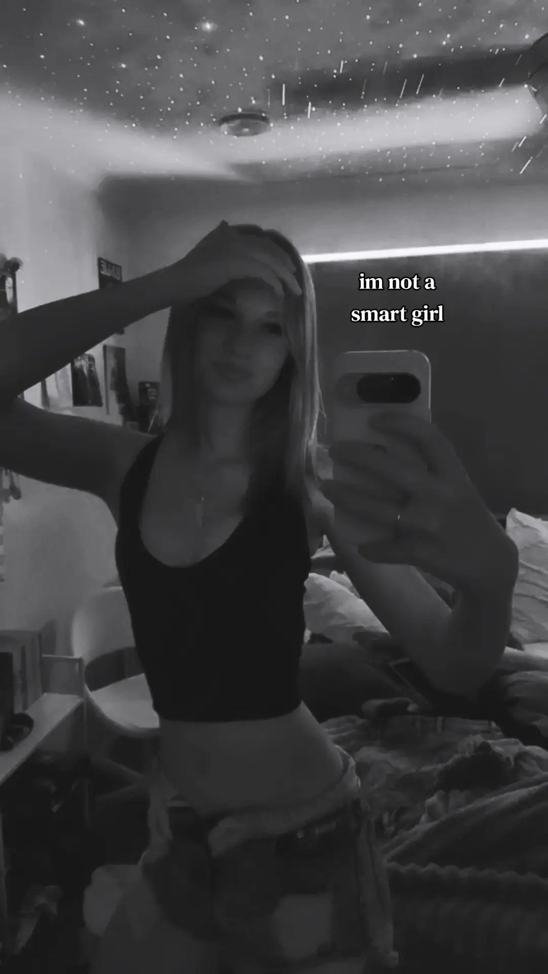 @ellaa📸