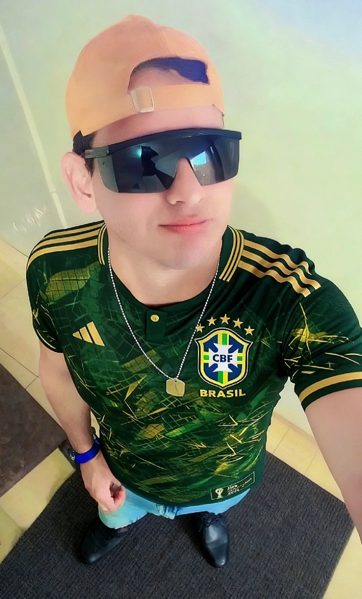 @Dioness