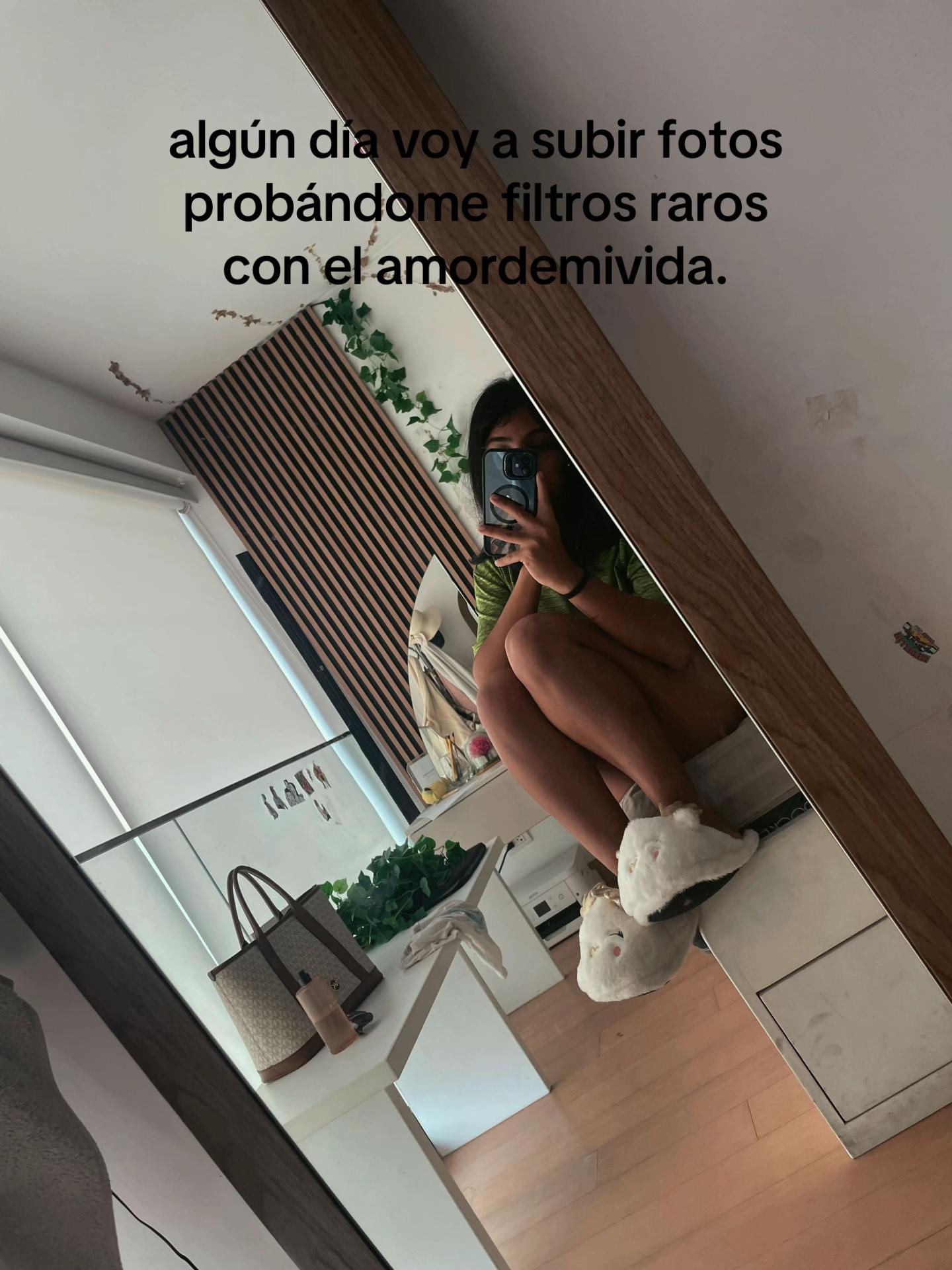 @Adriana🪻