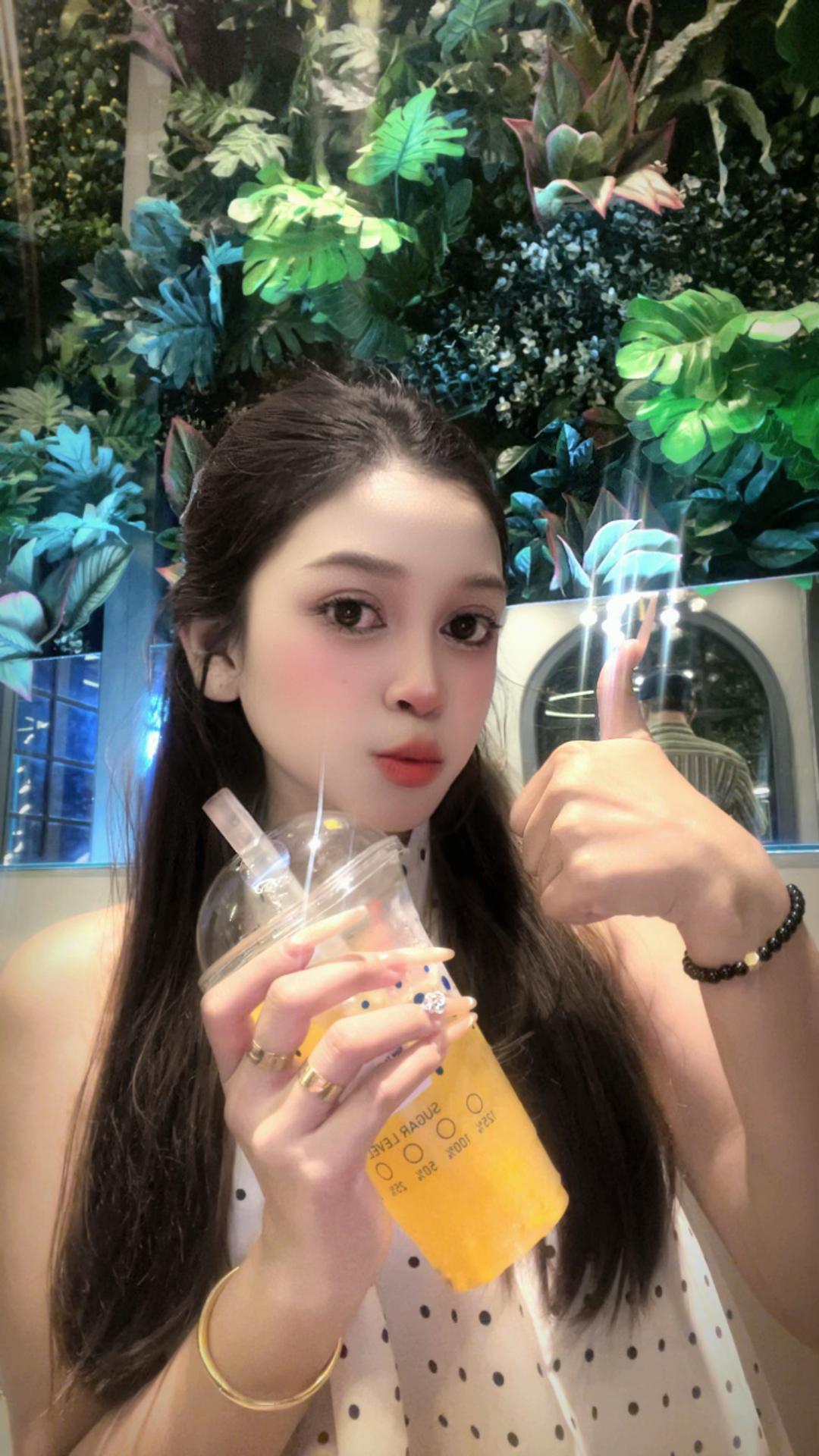 @ๅฐๆๆ๐ซ๐ฐ๐ญ๐จ๐ณ