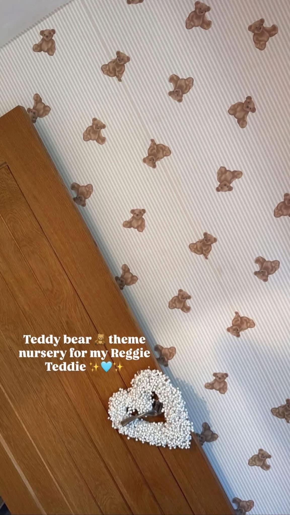 @0StephyB