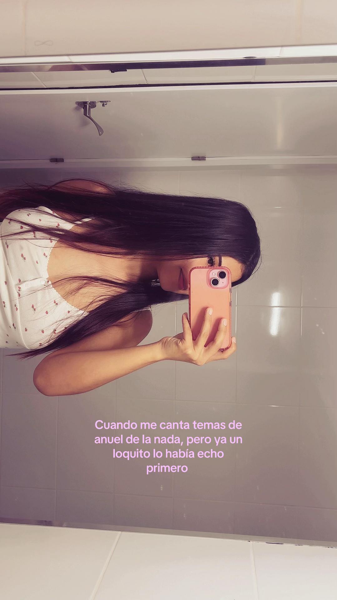 @𝒢