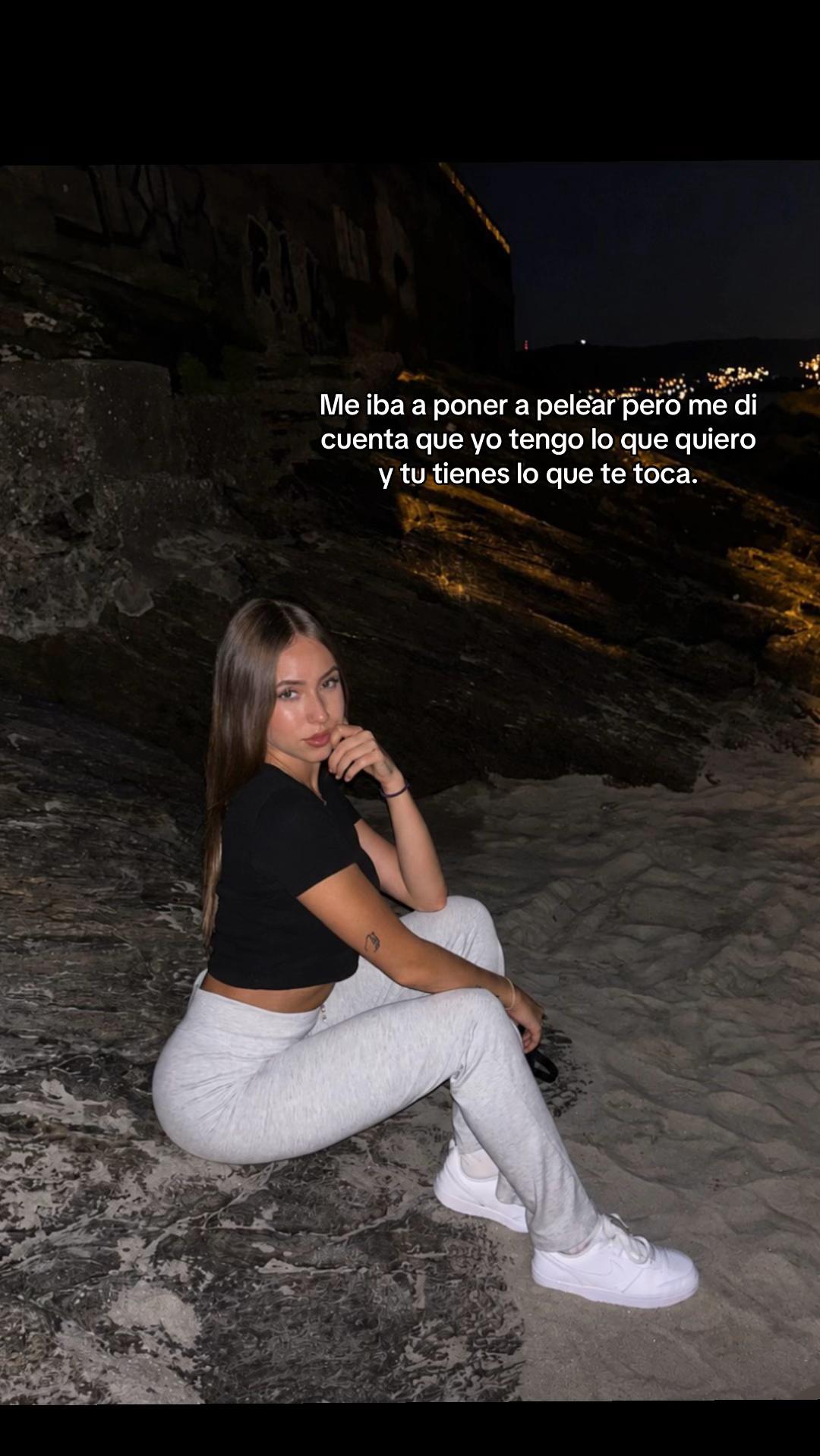@🇷🇺🌸