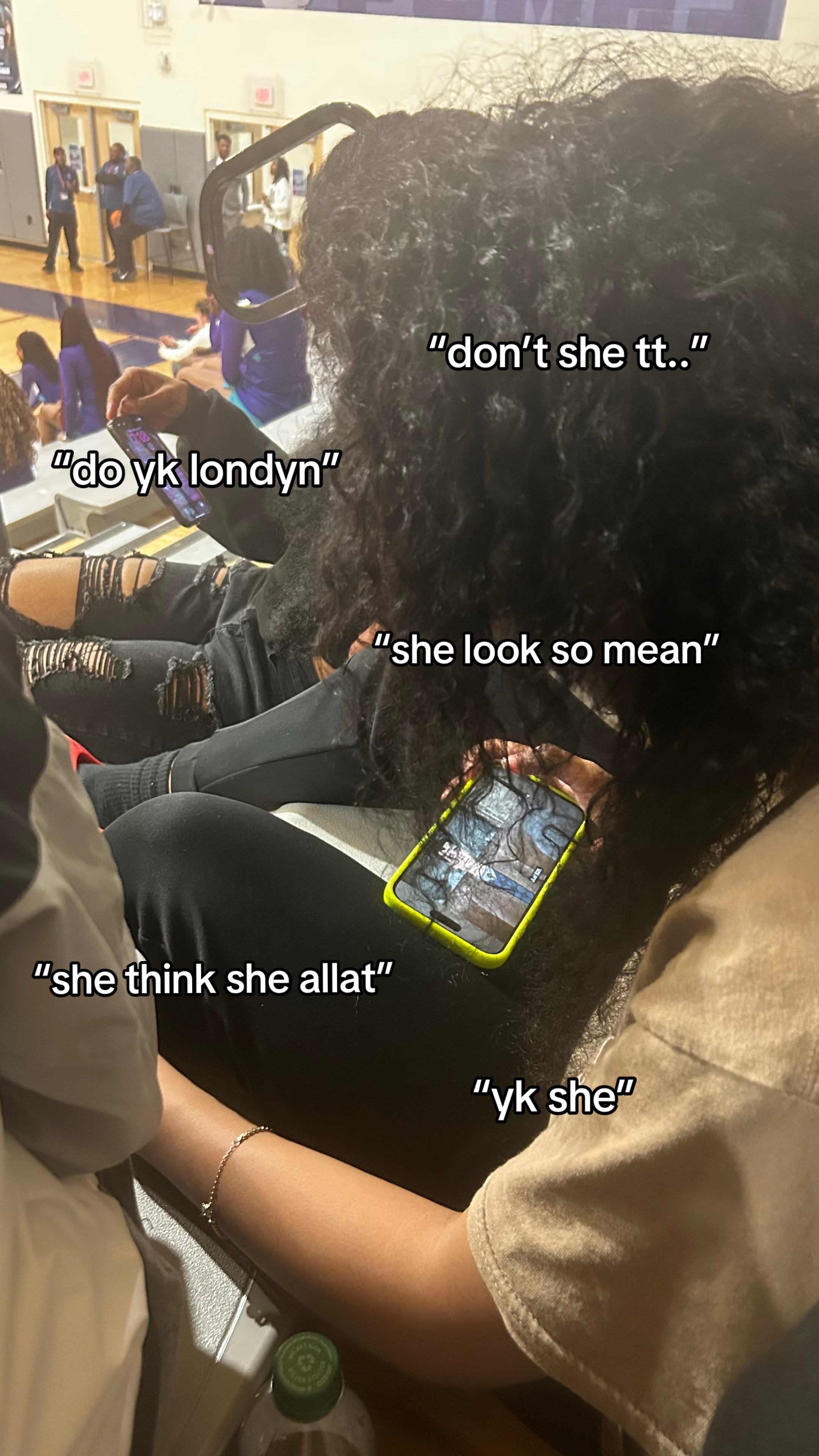 @️