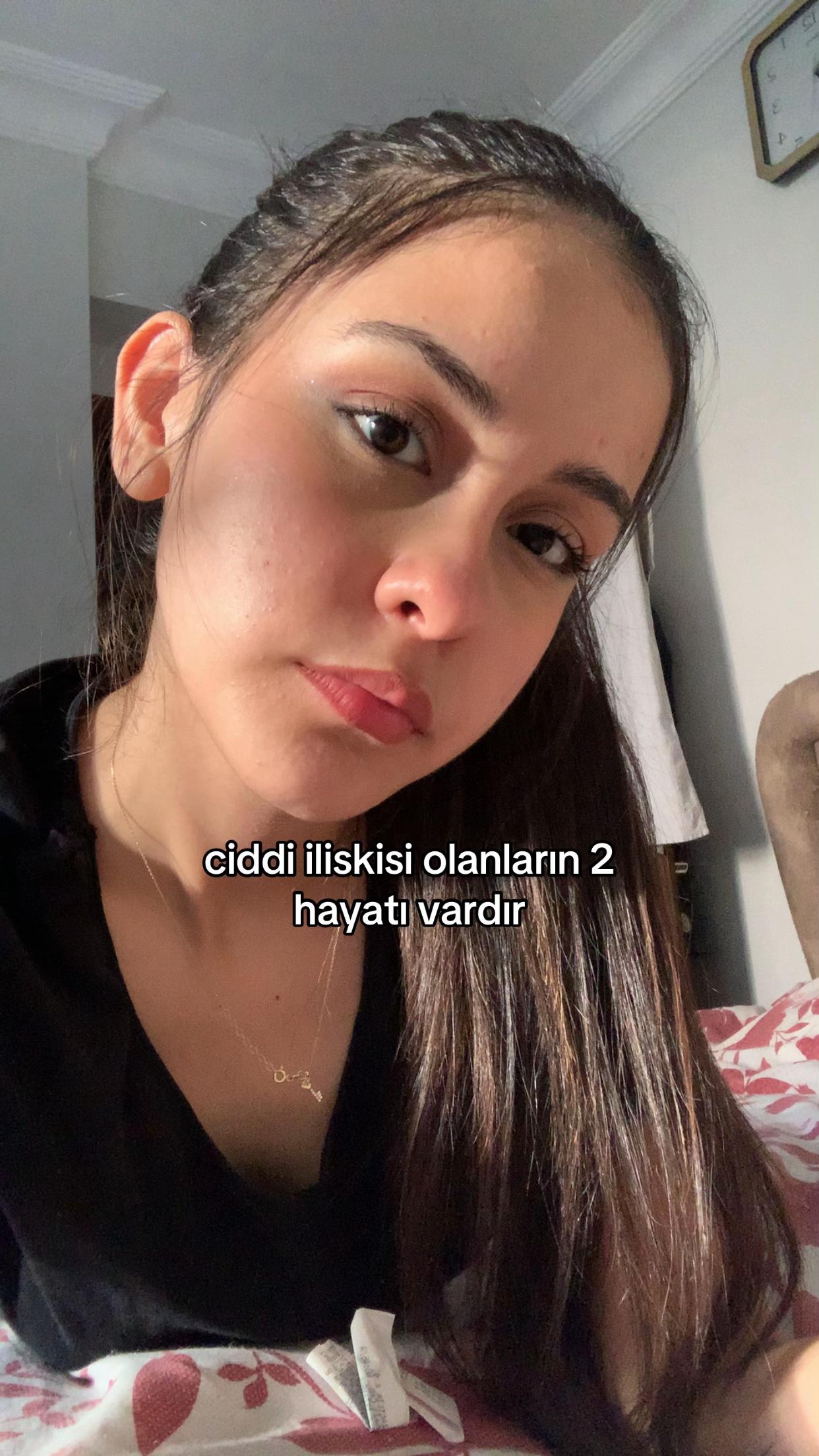 @Hira 🪷