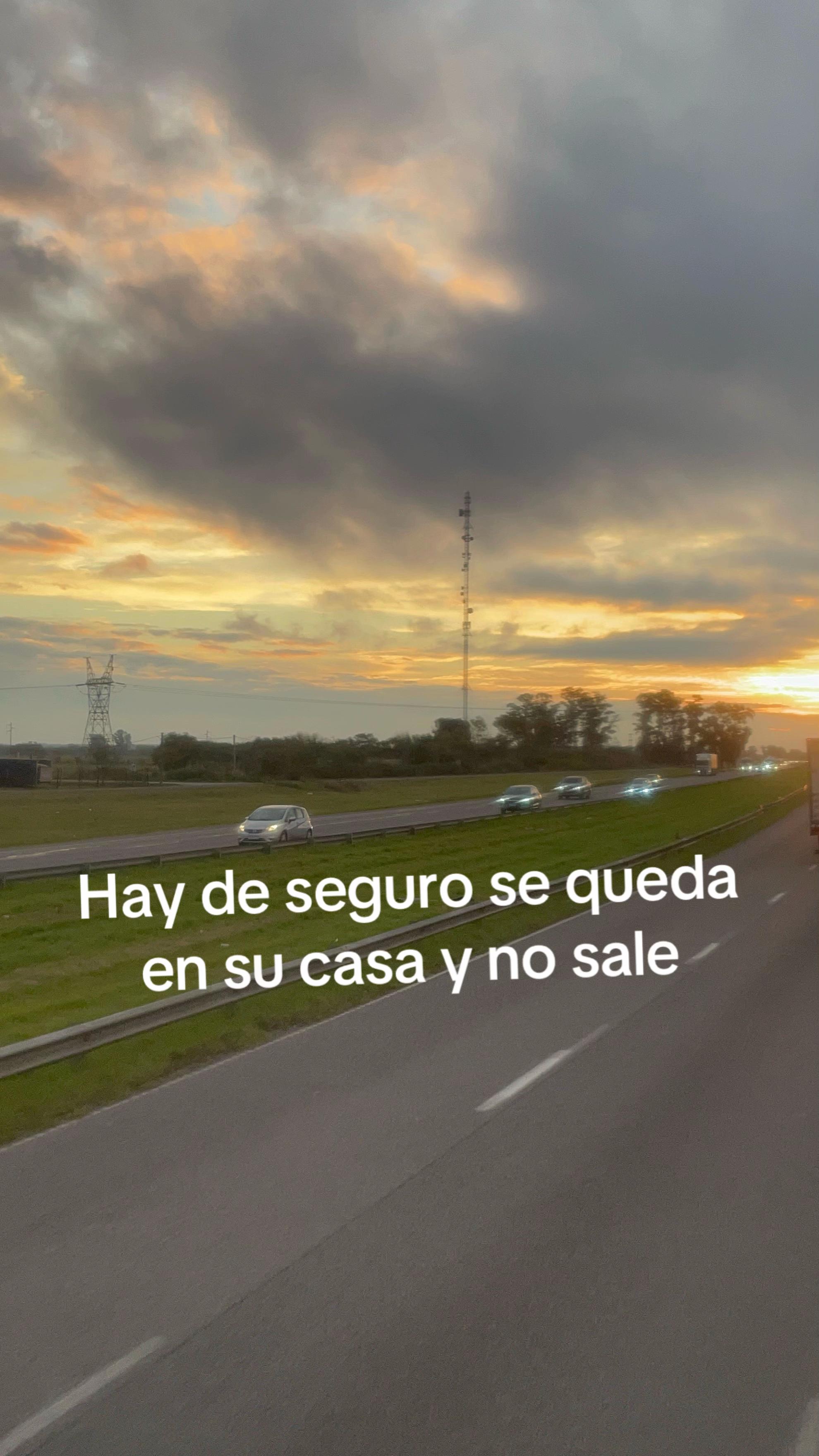 @mechi_emilia