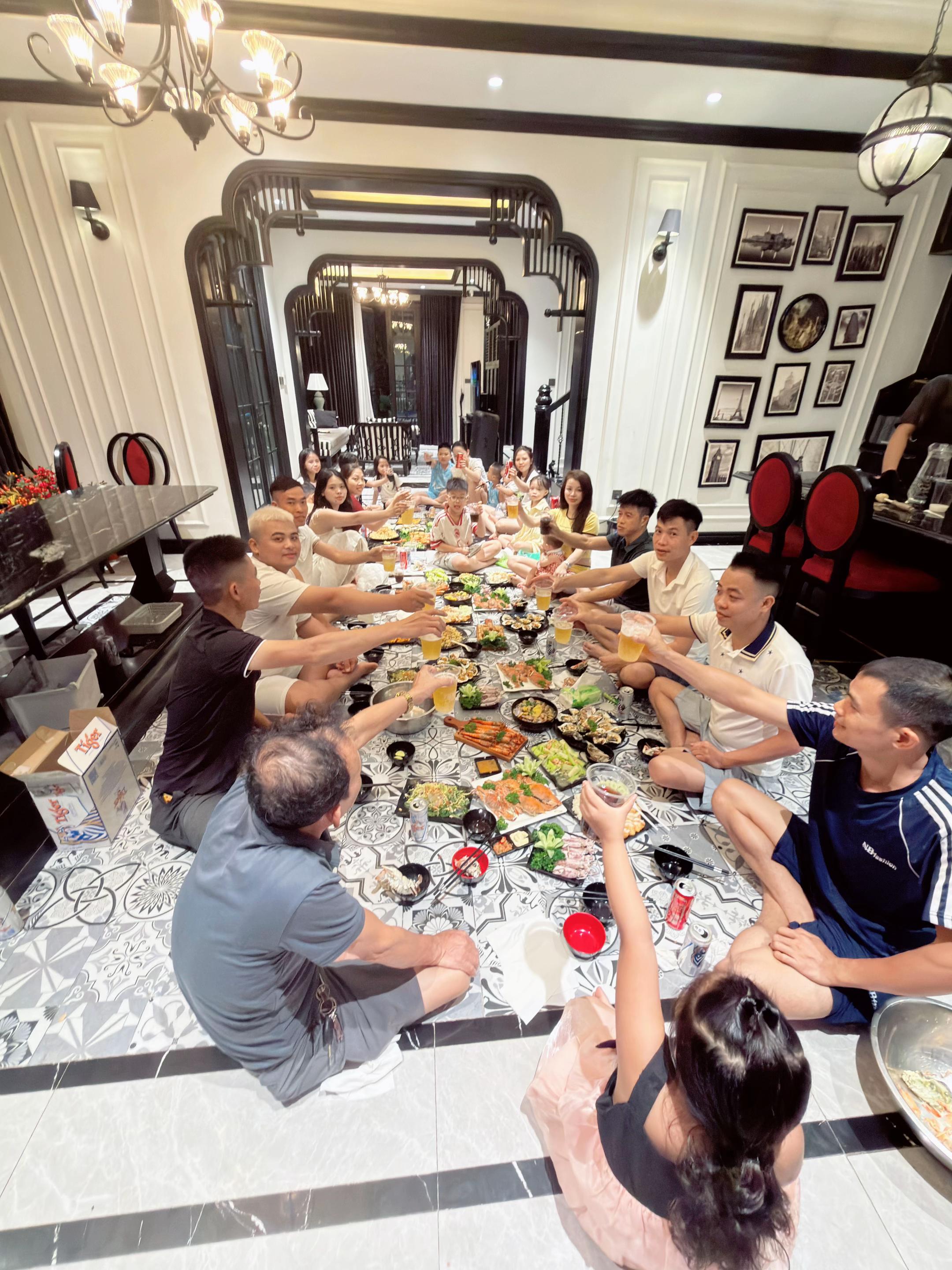@Đ&ugrave; Tuyến