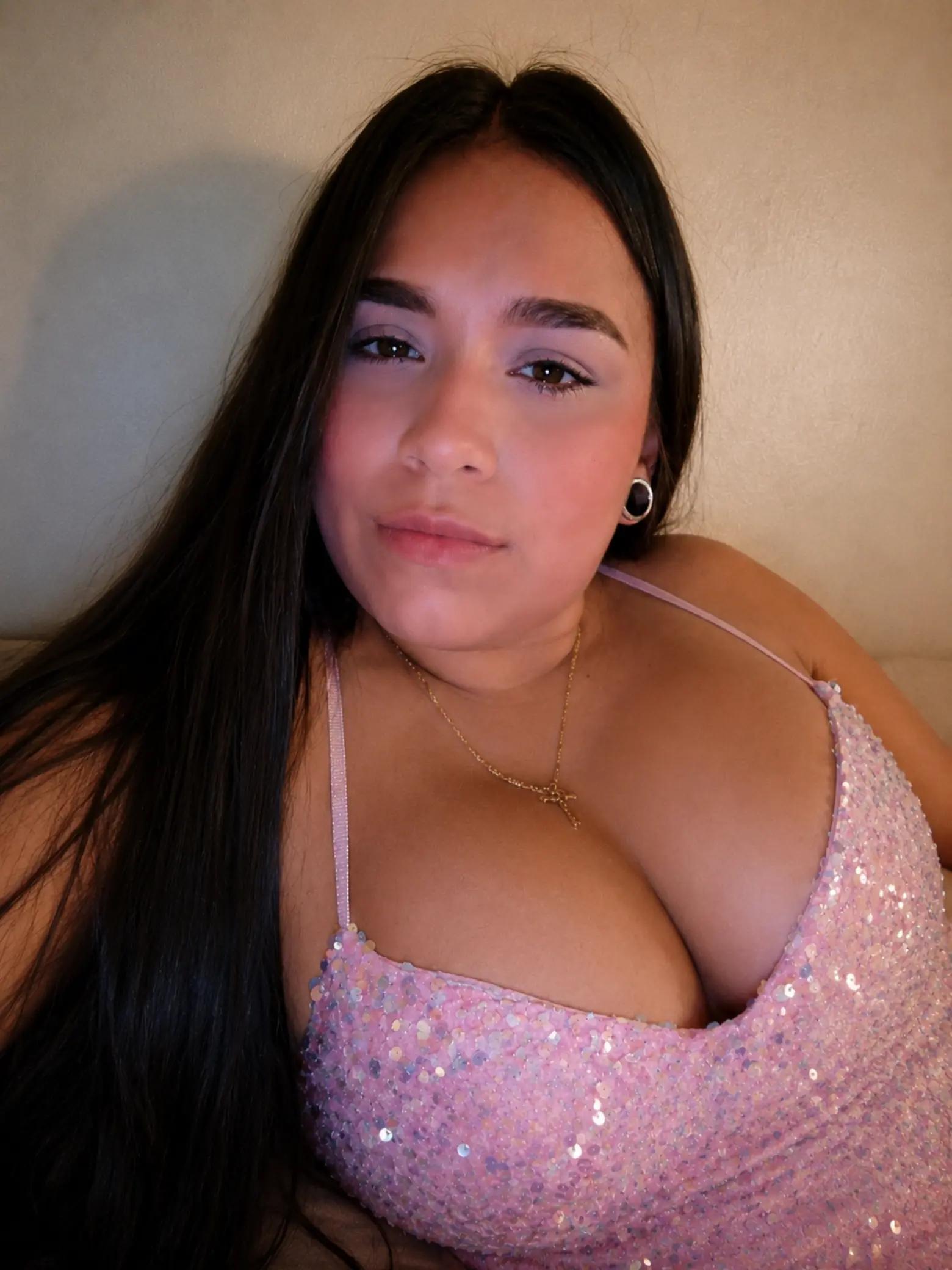 @🦦