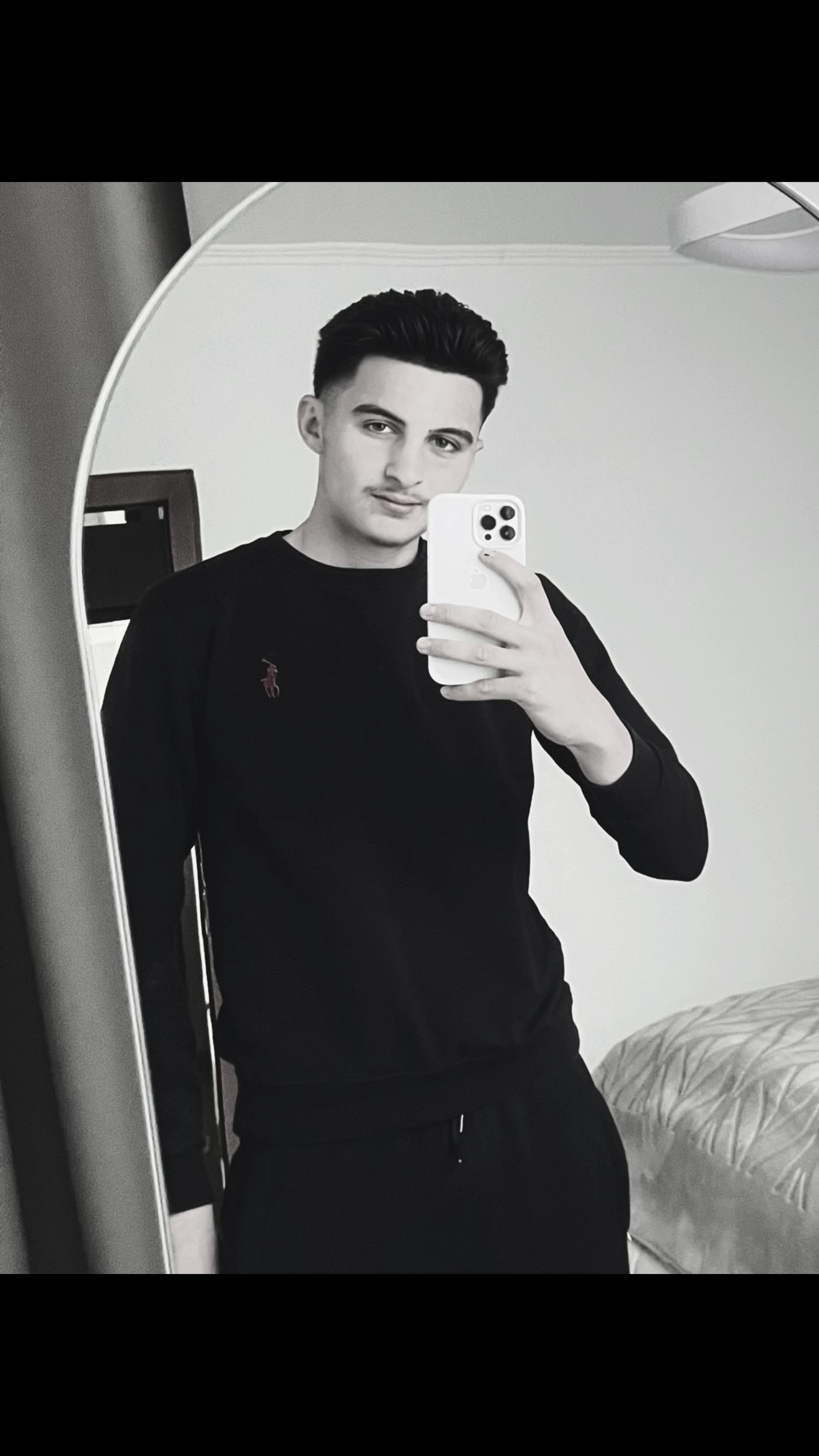 @ERMAL/HASAJ🇦🇱