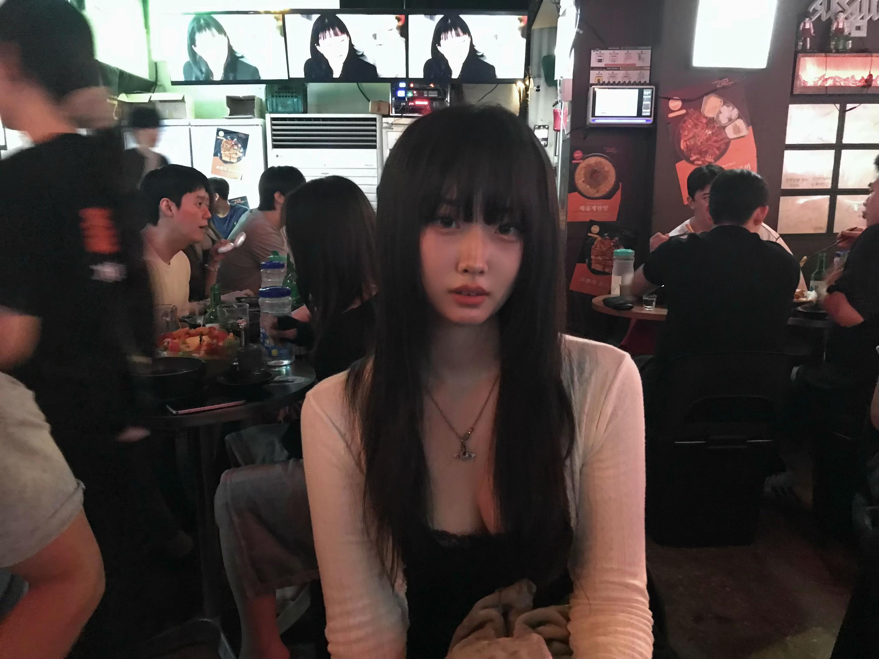 @냐