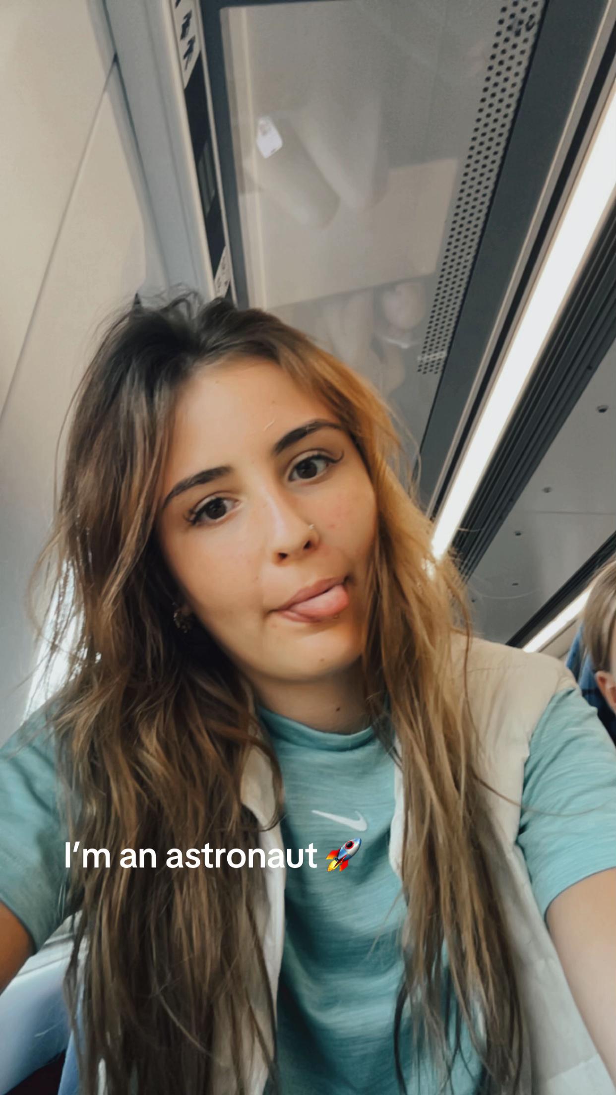 @kyra~louise ྀིྀི