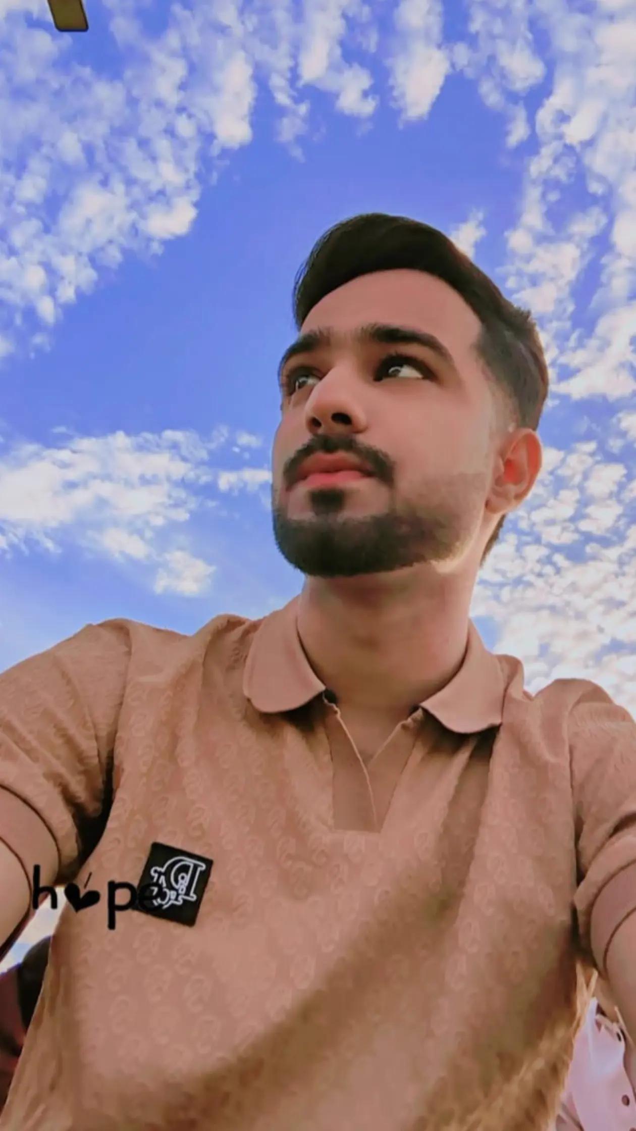 @ShaNu sheikh ,,🇵🇰