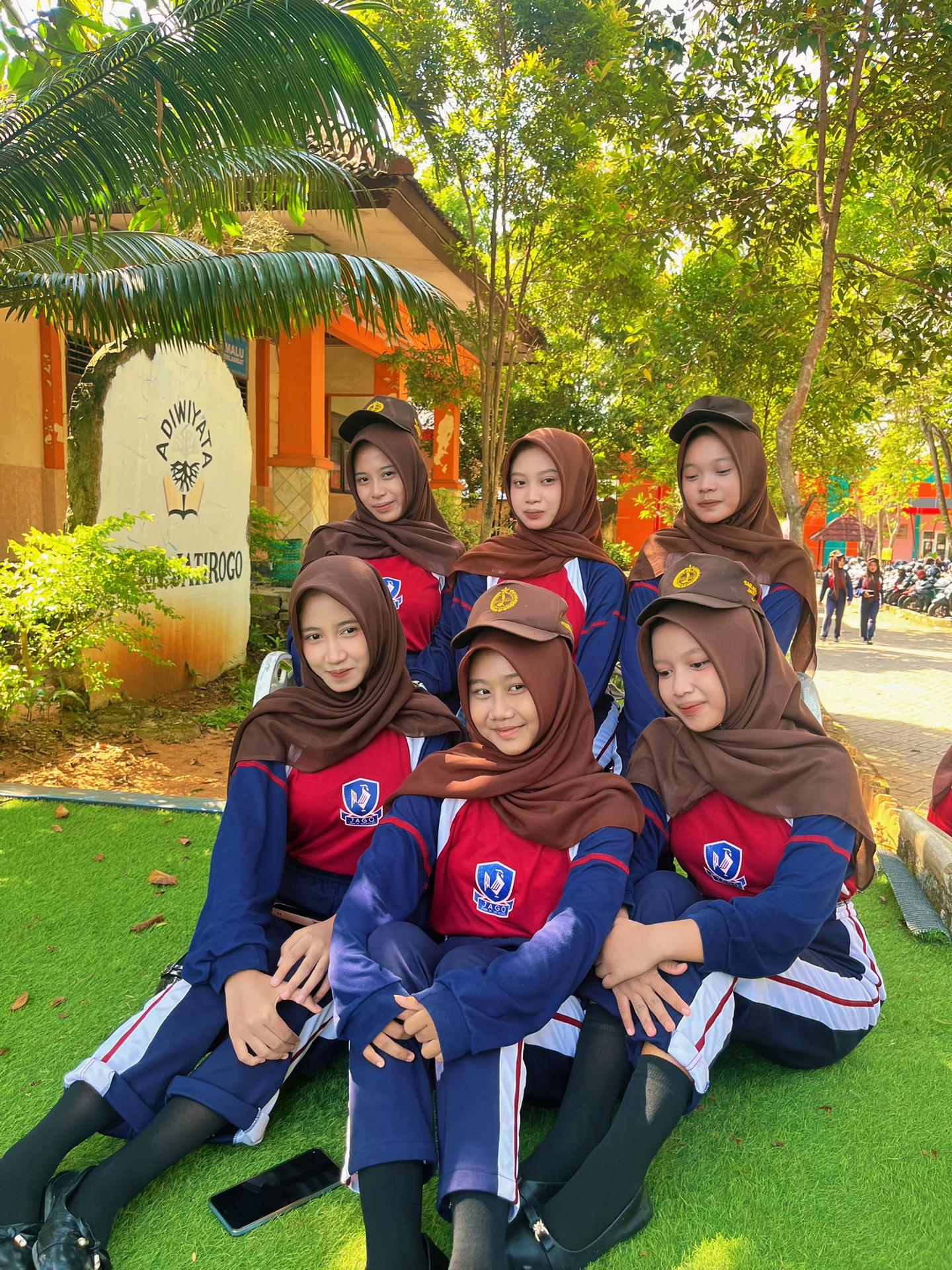 @6men