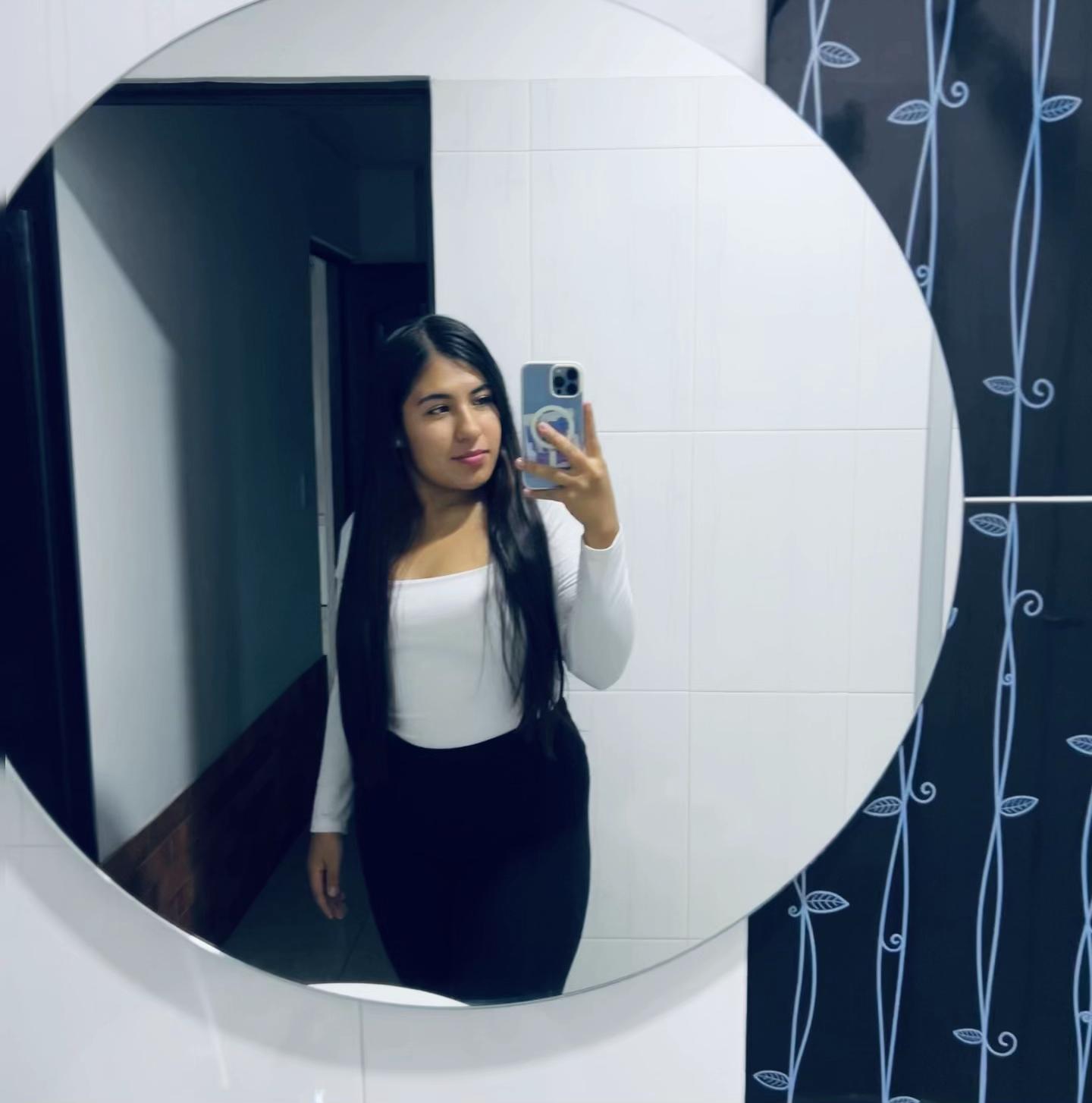 @Camila Alfonso