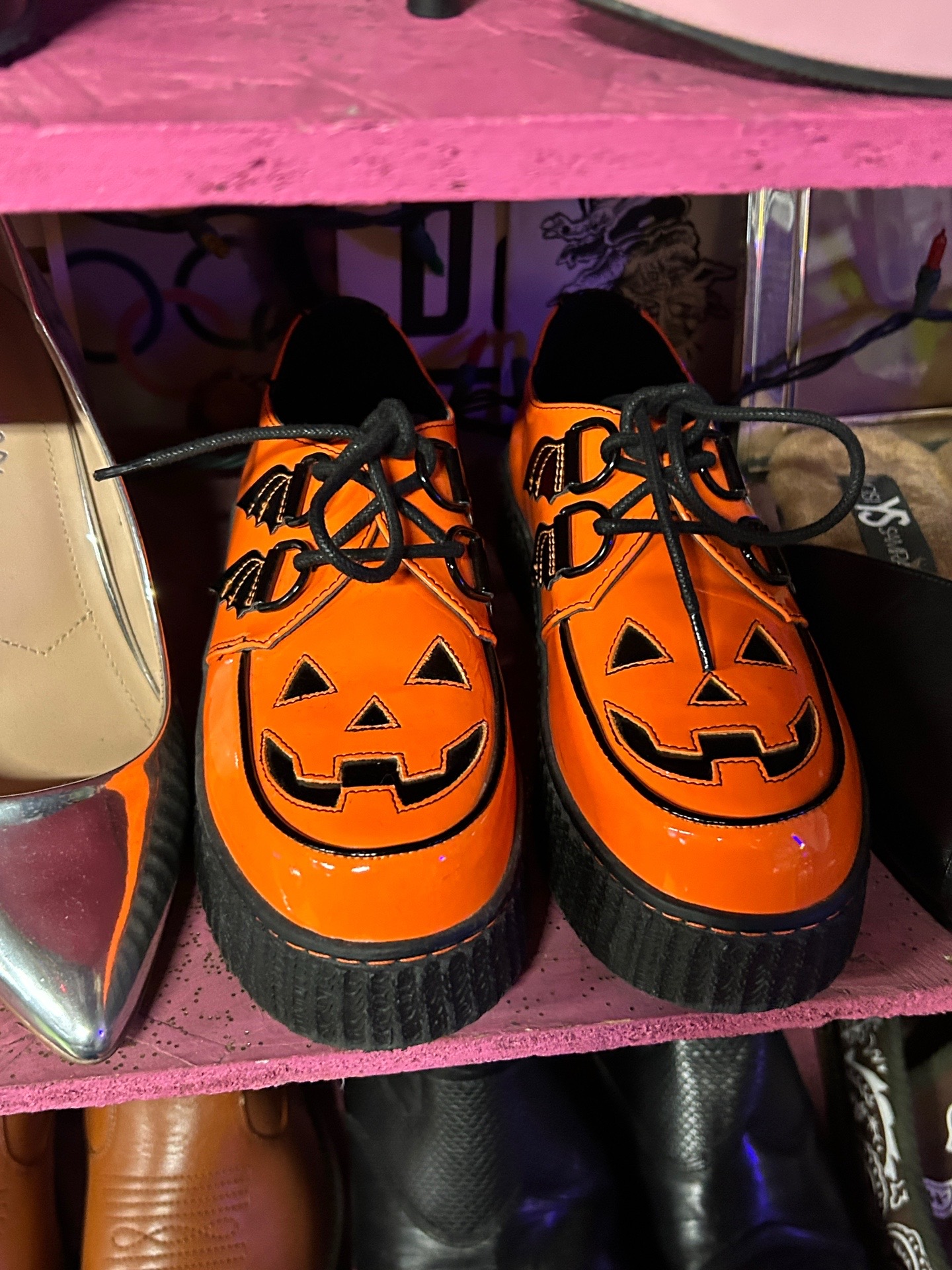 @BOO