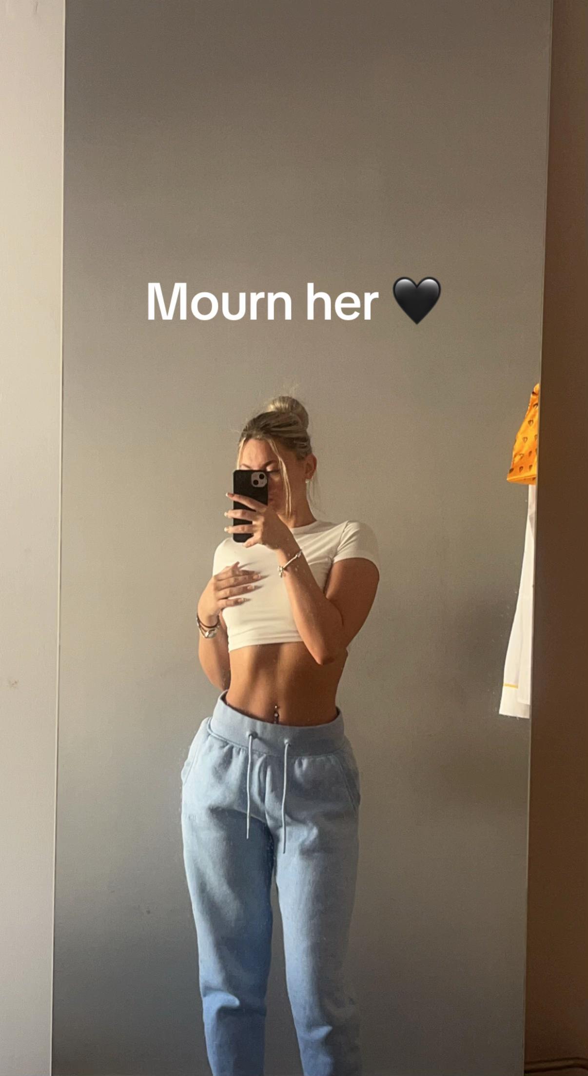 @Chlo 🧸