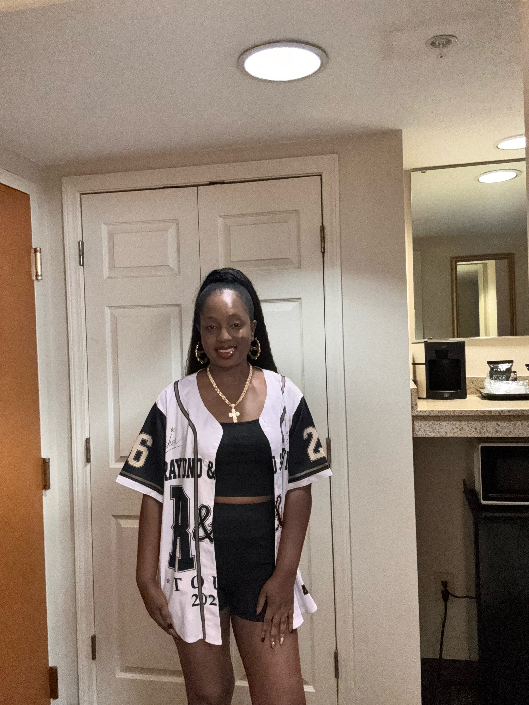 @PrettyBrown💁🏽&zwj;♀️