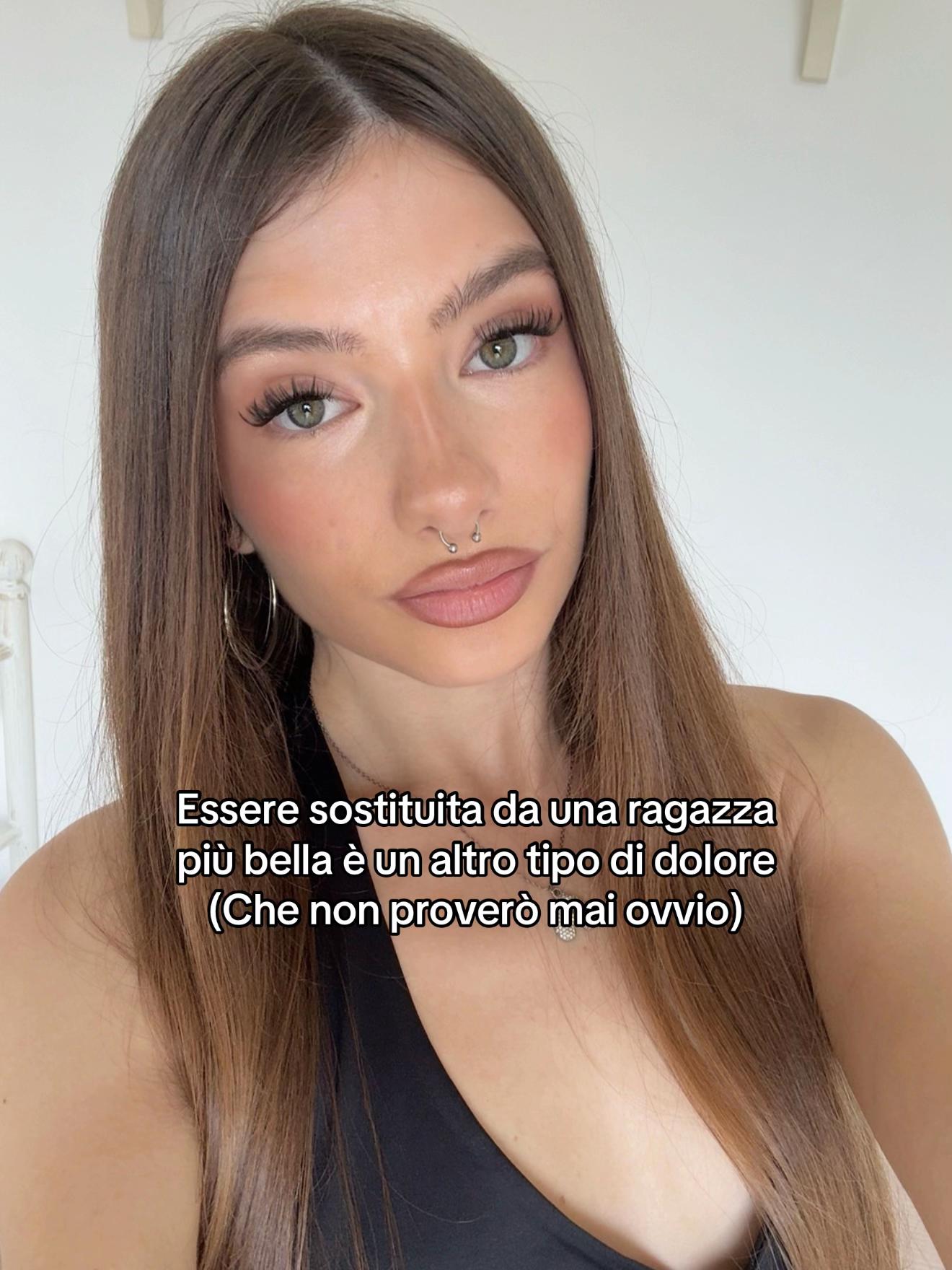 @𝒜𝒩𝒩𝒜💋