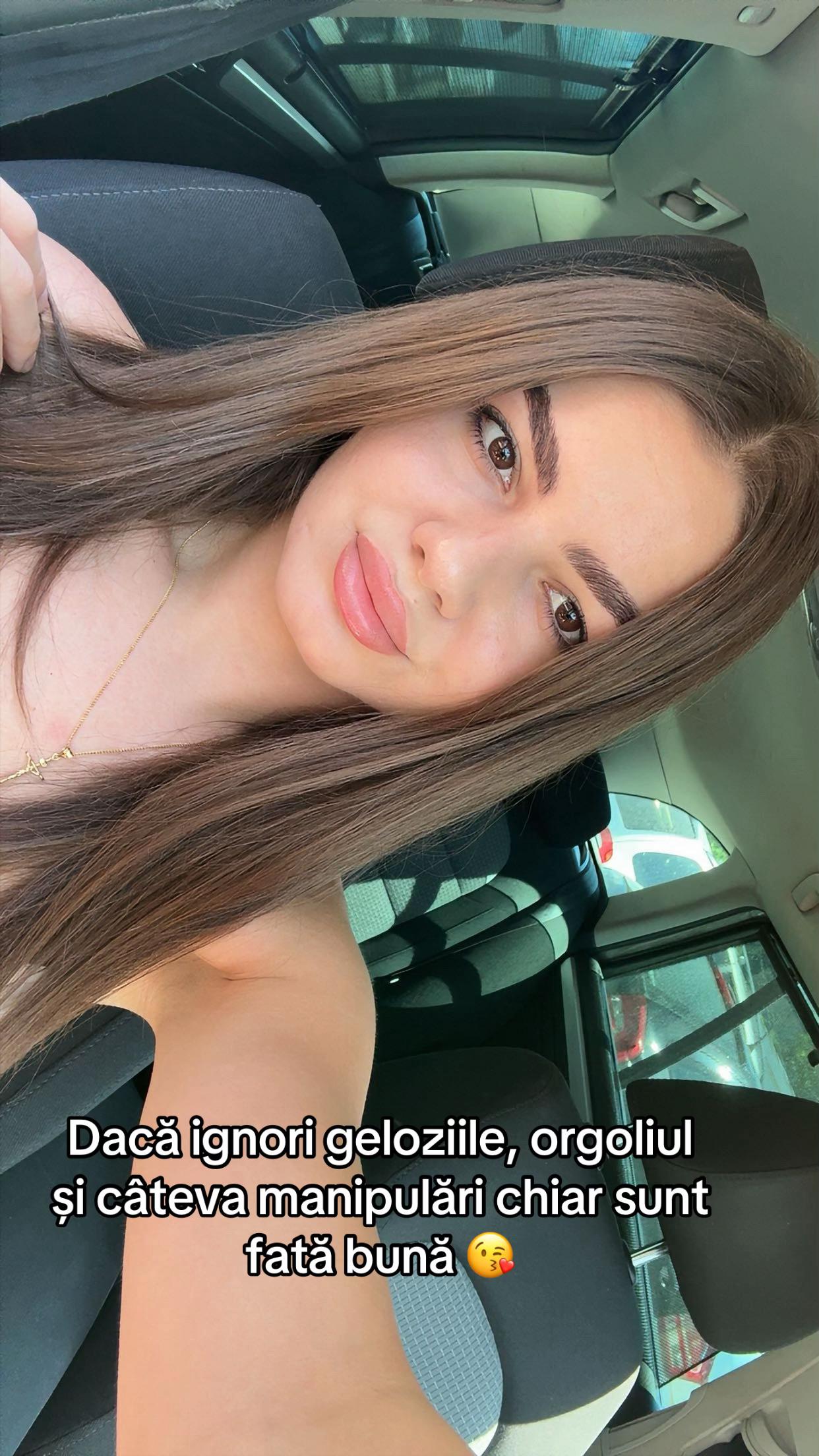 @Lavinia🦋