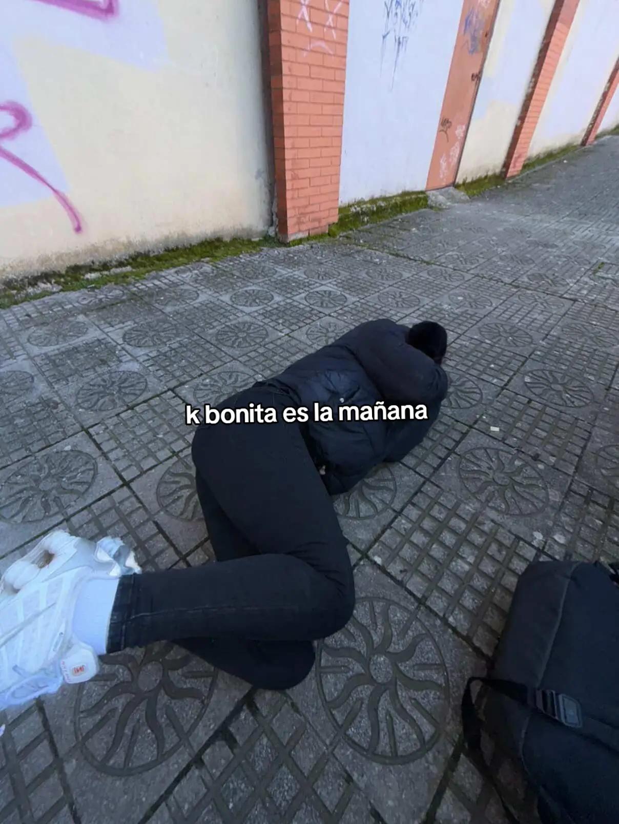 @Raquel_011๐