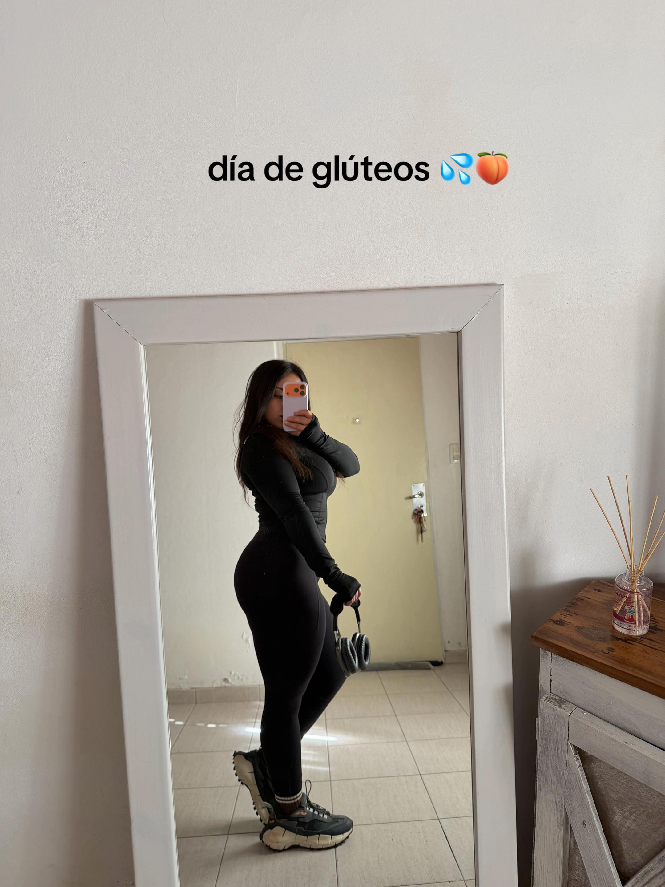 @Milii Diaz
